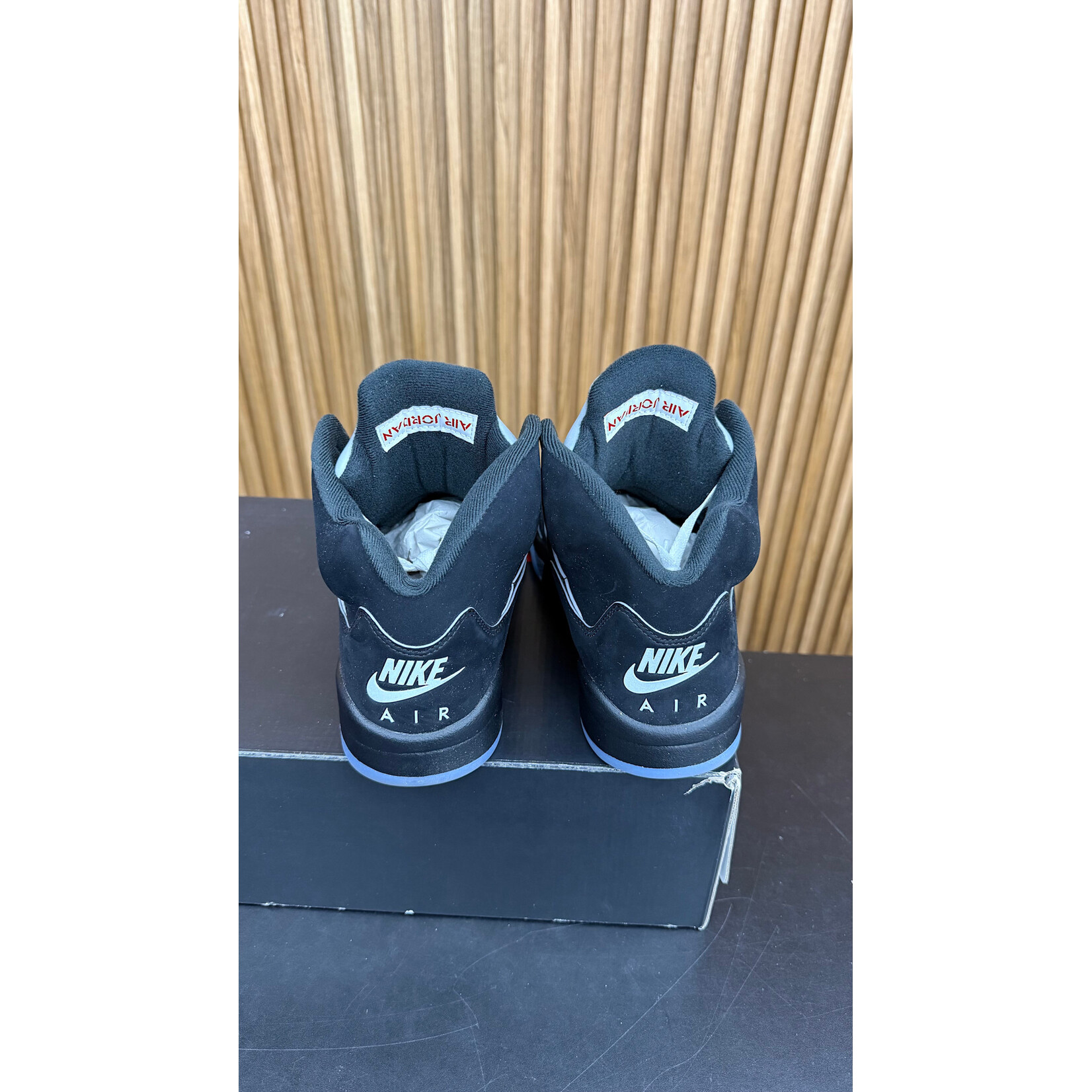 Jordan Jordan 5 Retro OG Black Metallic Reimagined Size 9, PREOWNED