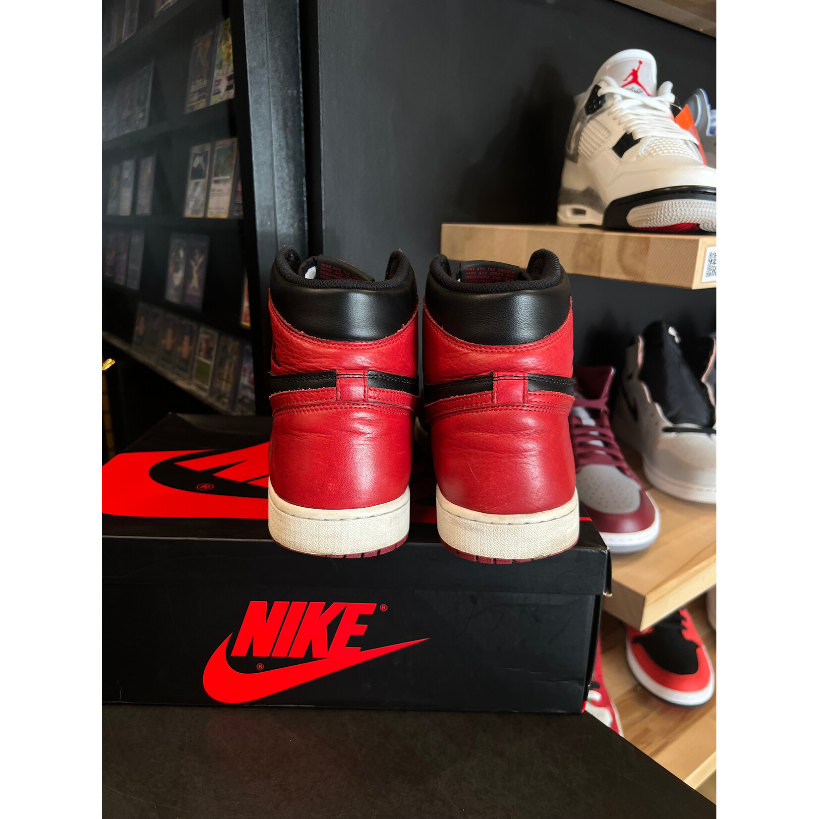 Jordan Jordan 1 Retro High Bred Banned (2016) Size 14, PREOWNED