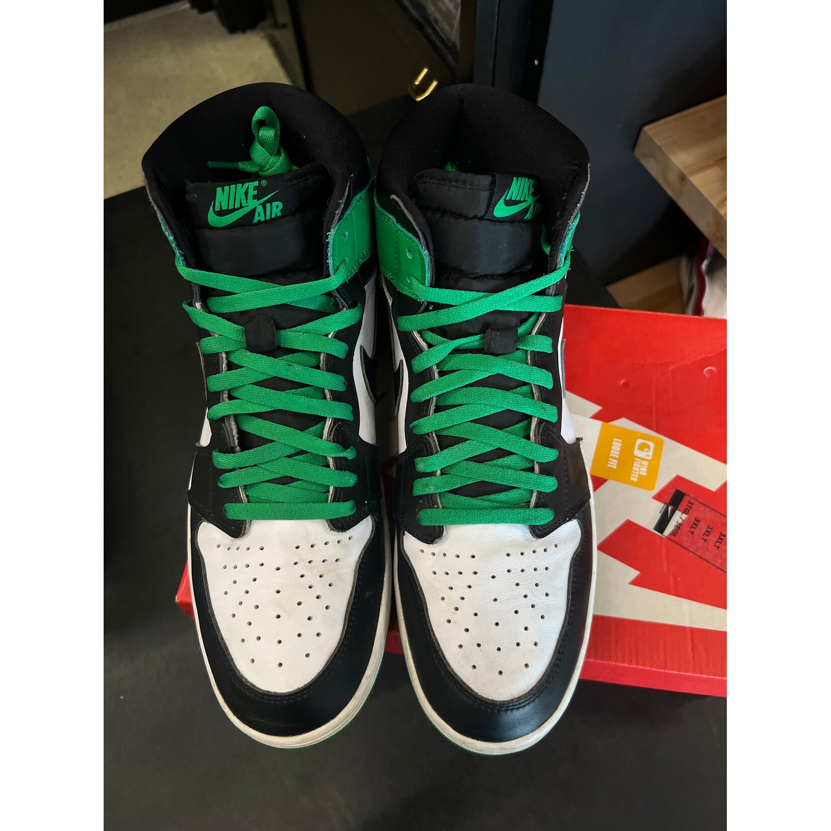 Jordan Jordan 1 Retro High OG Lucky Green Size 14, PREOWNED