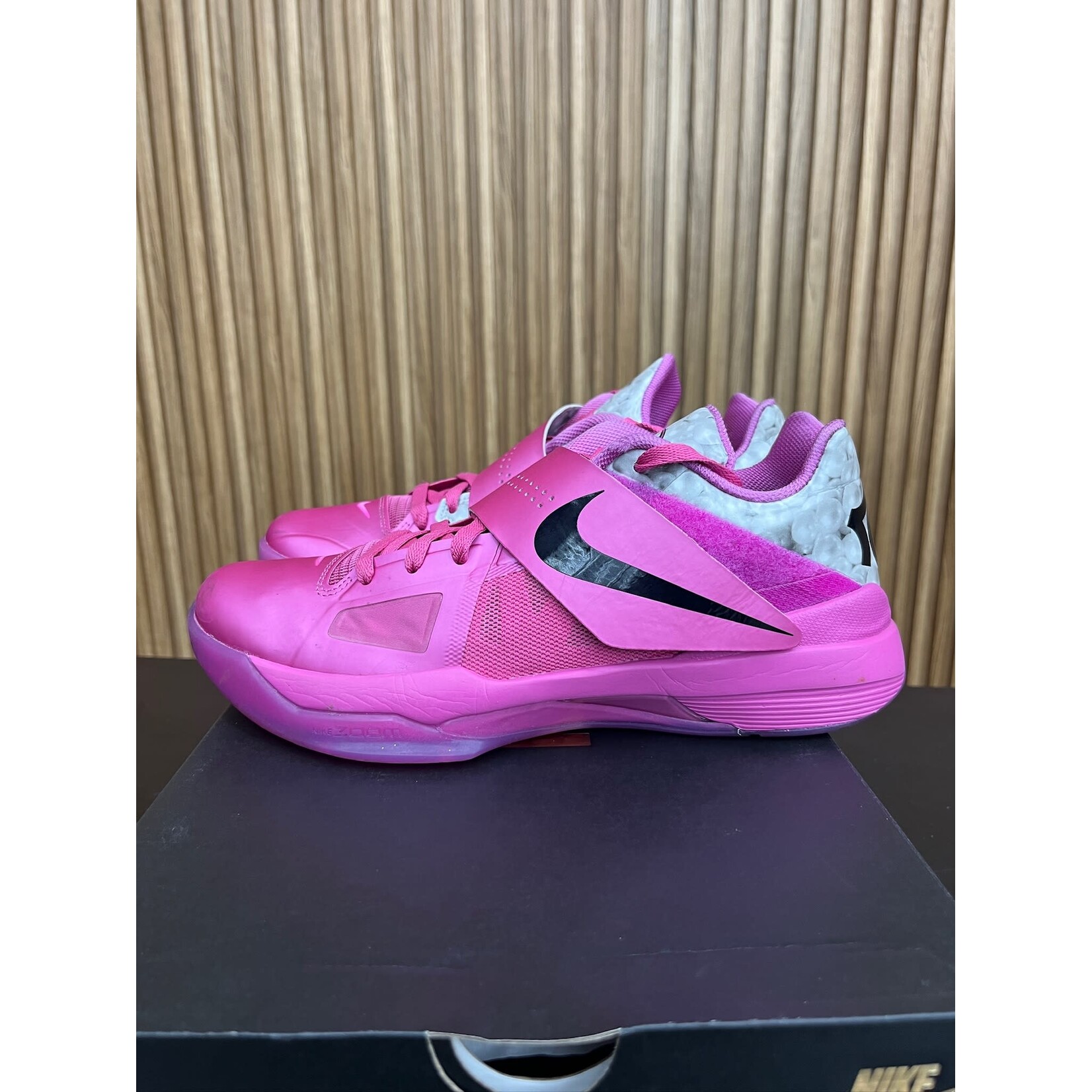 Nike Nike KD 4 Aunt Pearl (2024) Size 8.5, PREOWNED