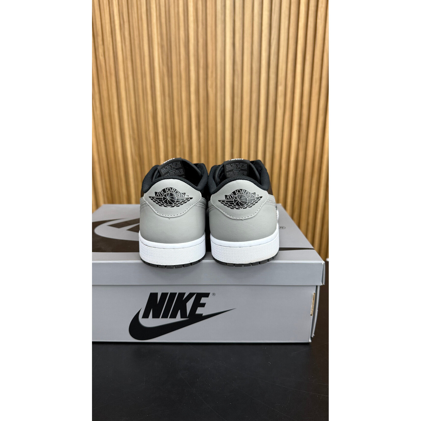 Jordan Jordan 1 Retro Low OG Shadow (2024) Size 10.5, PREOWNED
