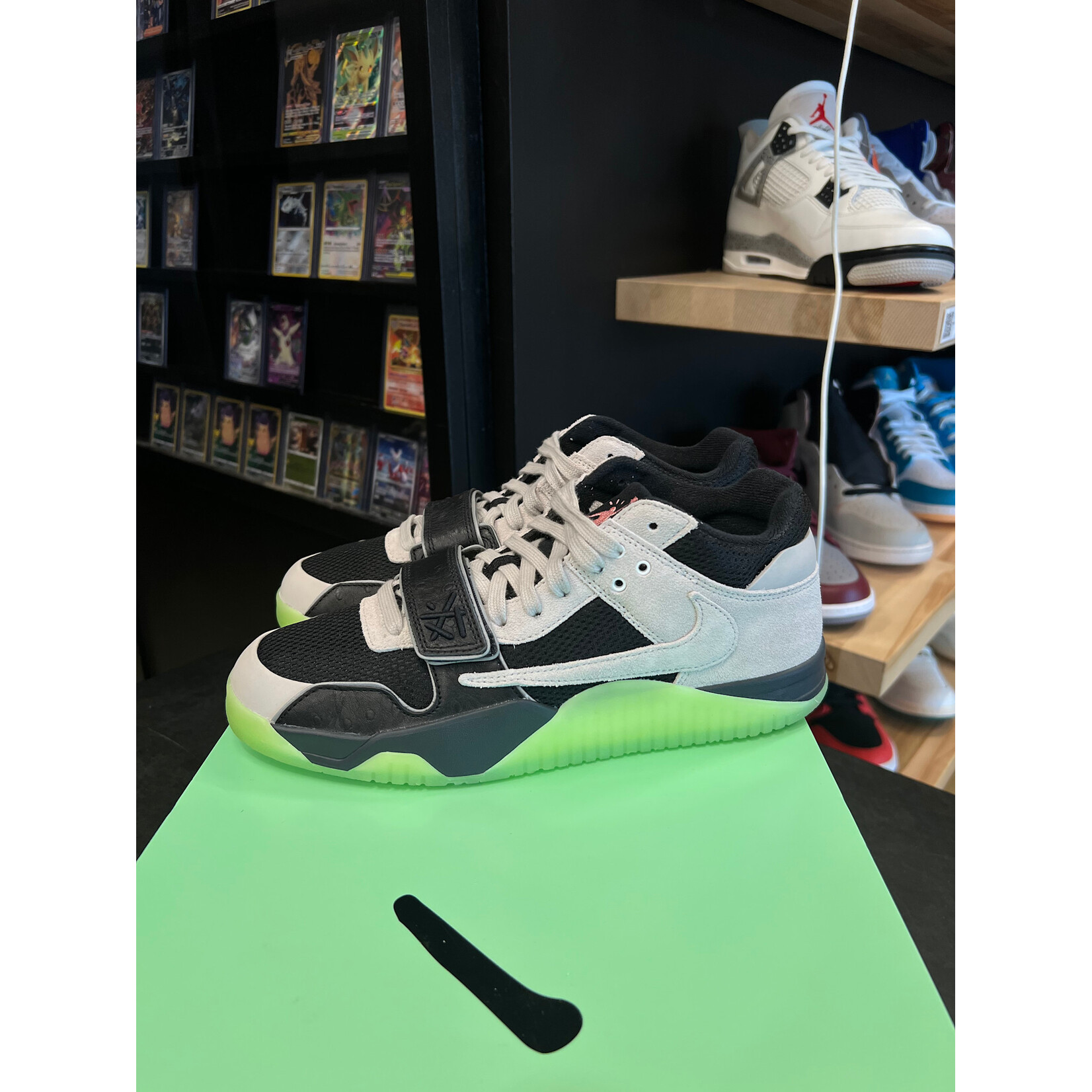 Jordan Jordan Jumpman Jack TR Travis Scott x Chase B Black Night Silver Size 8.5, PREOWNED