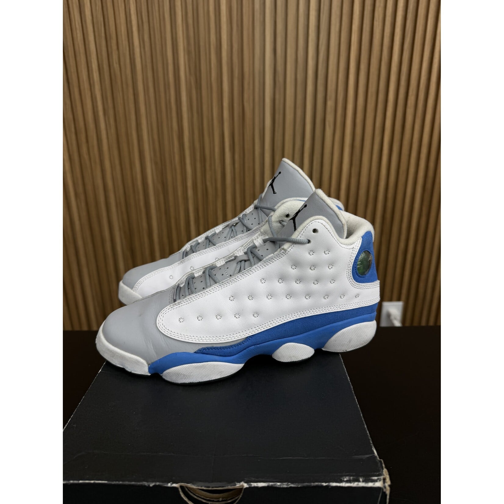 Jordan Jordan 13 Retro White Italy Blue (GS) Size 9, PREOWNED