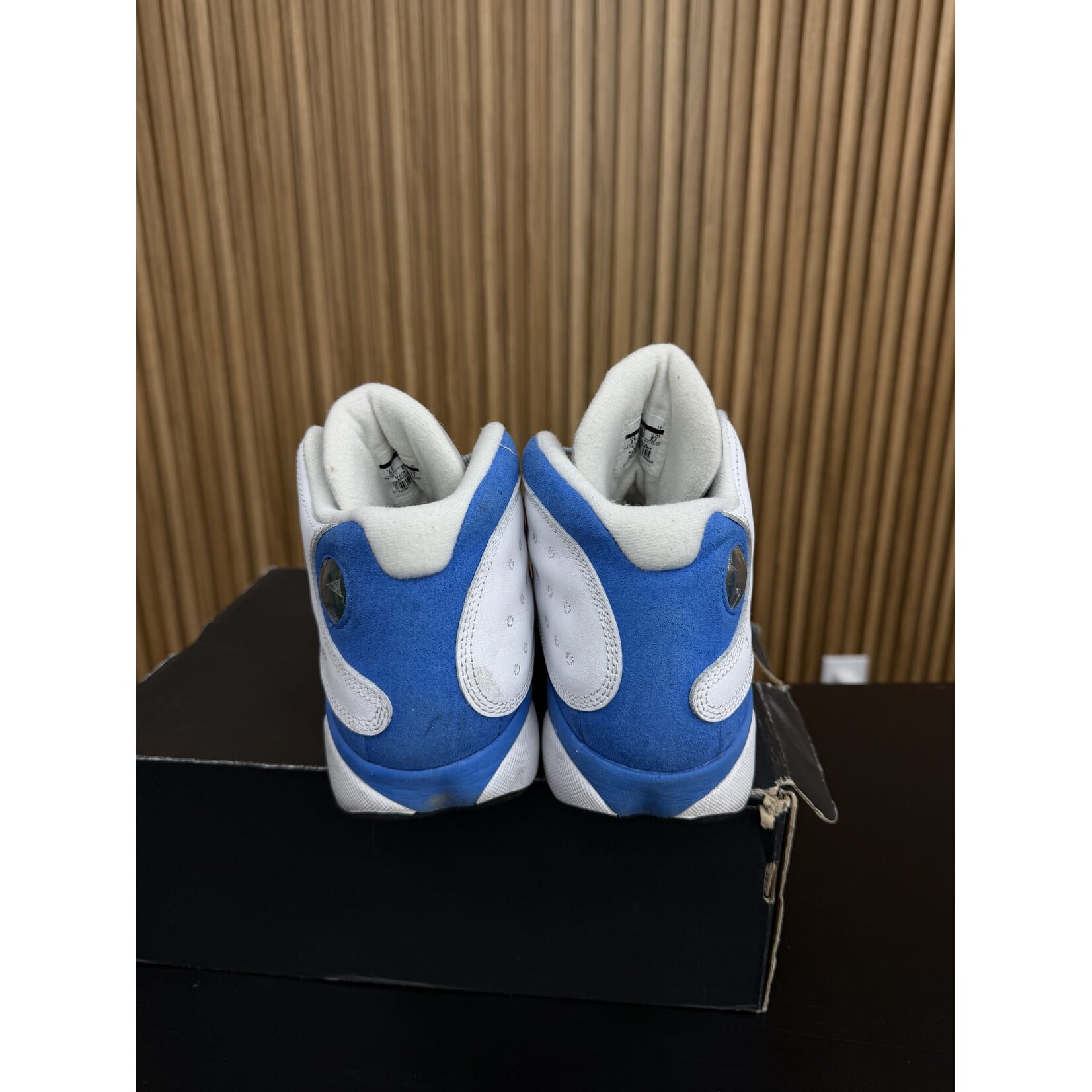Jordan Jordan 13 Retro White Italy Blue (GS) Size 9, PREOWNED