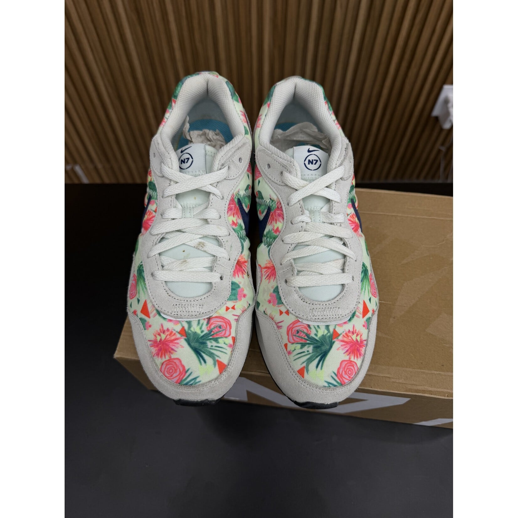 Nike Nike Venture Runner N7 (2020) Size 9, PREOWNED