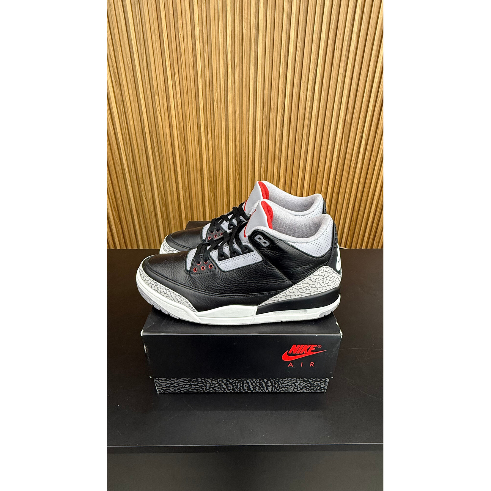Jordan Jordan 3 Retro OG Black Cement (2024) Size 10.5, PREOWNED