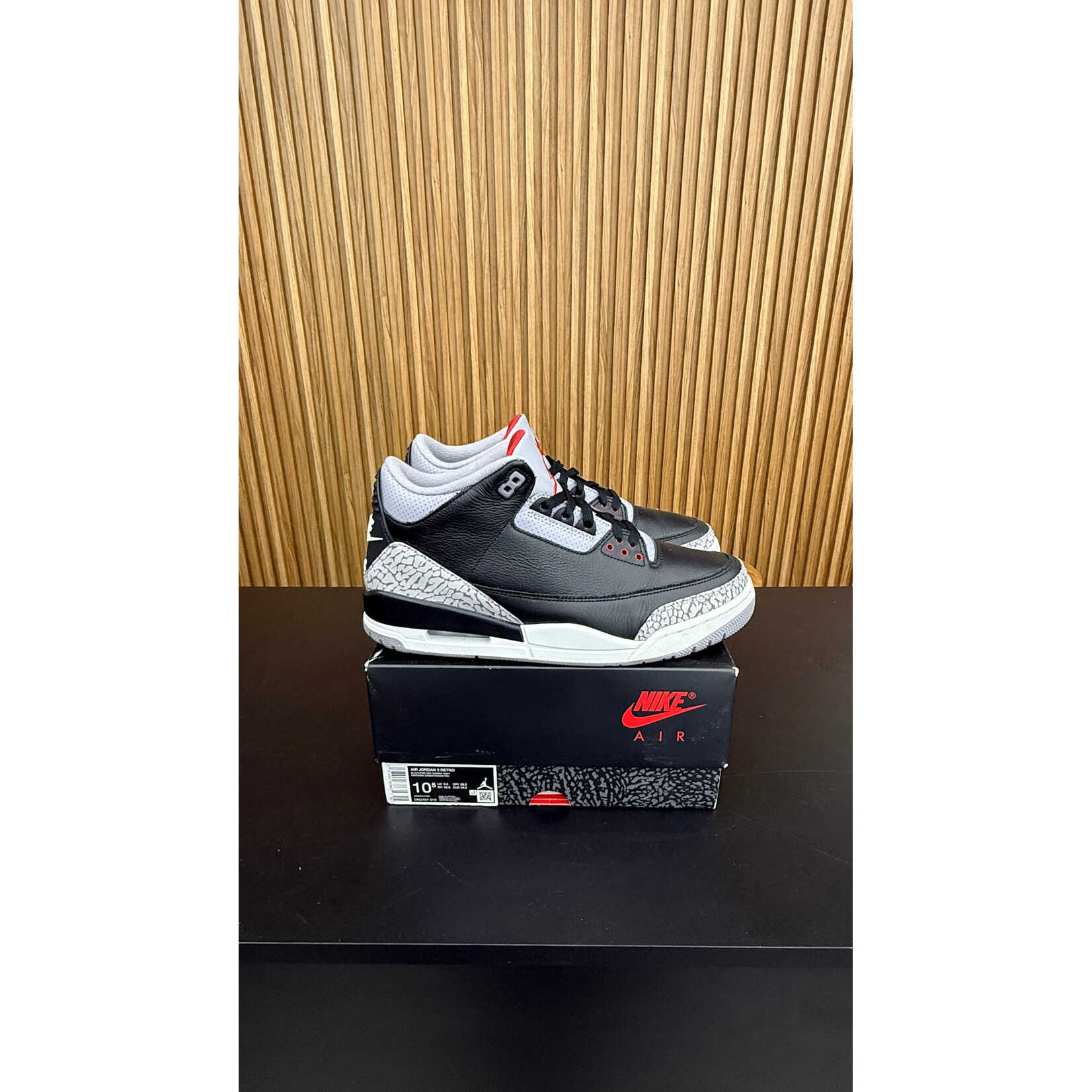 Jordan Jordan 3 Retro OG Black Cement (2024) Size 10.5, PREOWNED