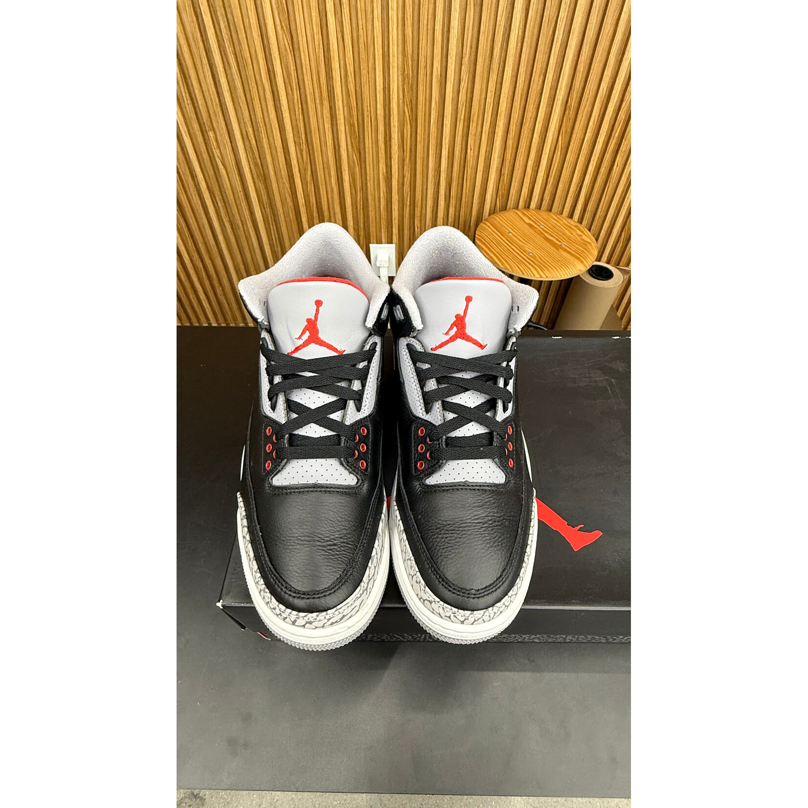 Jordan Jordan 3 Retro OG Black Cement (2024) Size 10.5, PREOWNED
