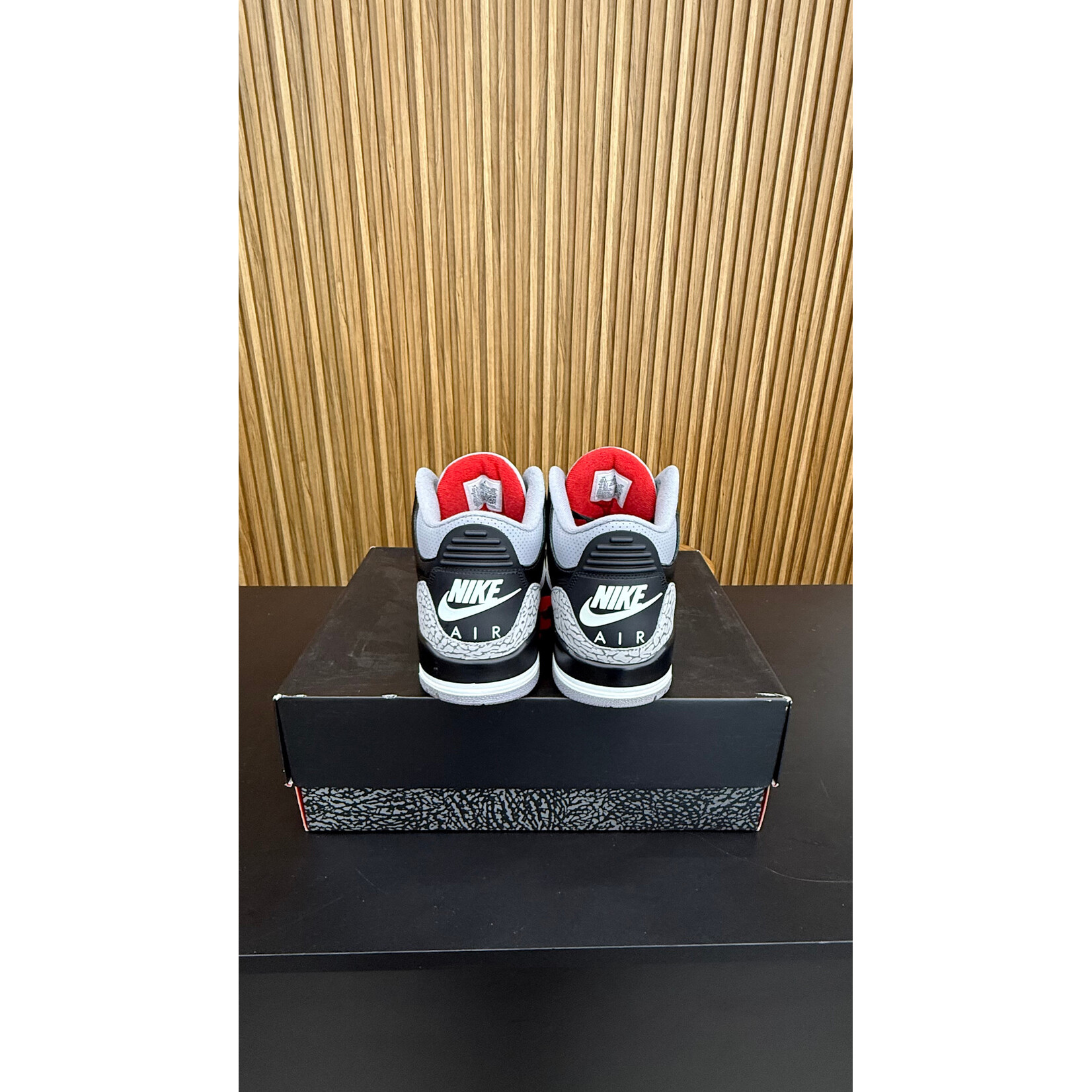 Jordan Jordan 3 Retro OG Black Cement (2024) Size 10.5, PREOWNED