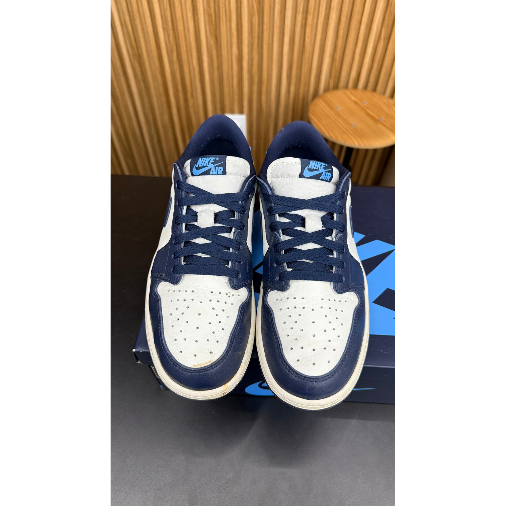 Jordan Jordan 1 Low OG Obsidian UNC Size 10.5, PREOWNED