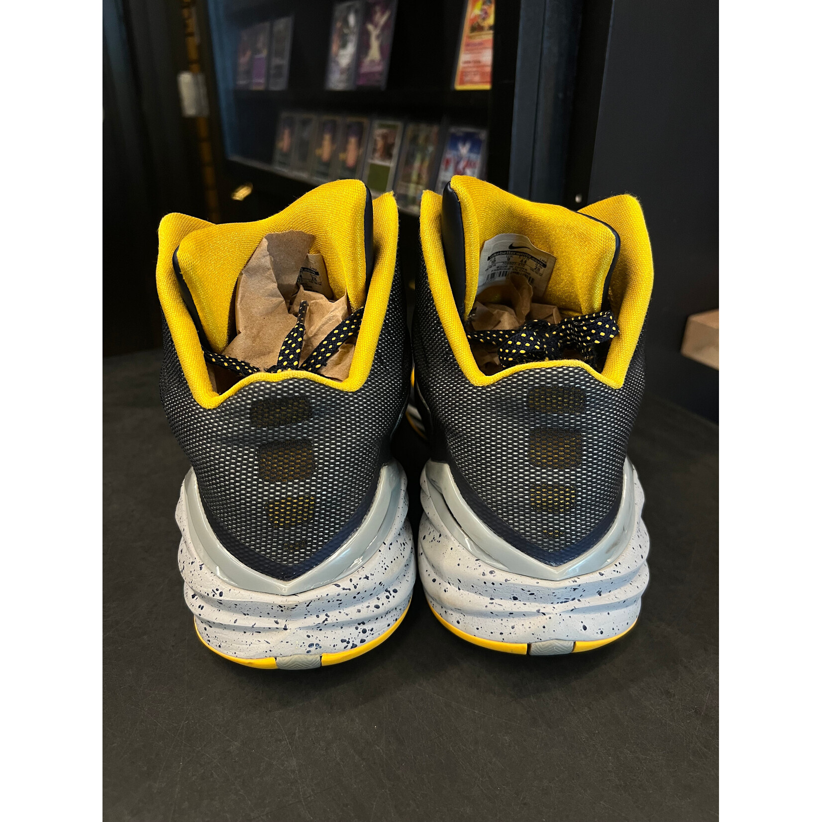 Nike Nike Hyperdunk 2014 Paul George PE Size 10, PREOWNED NO BOX