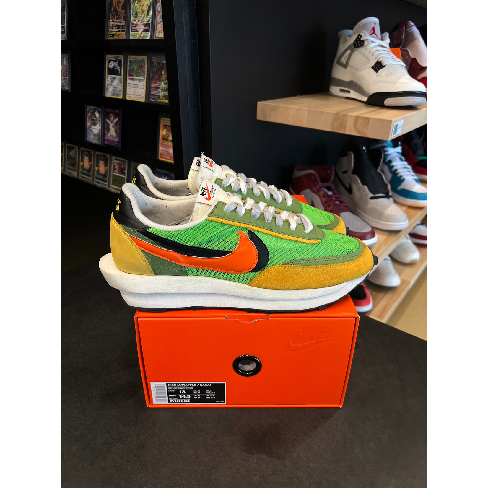 Nike Nike LD Waffle sacai Green Gusto Size 13, PREOWNED