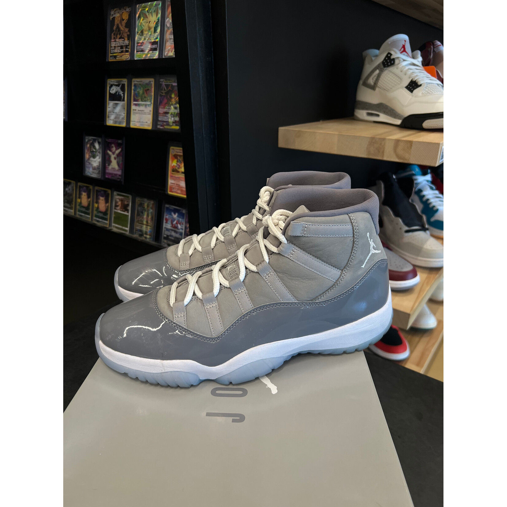 Jordan Jordan 11 Retro Cool Grey (2021) Size 12, PREOWNED