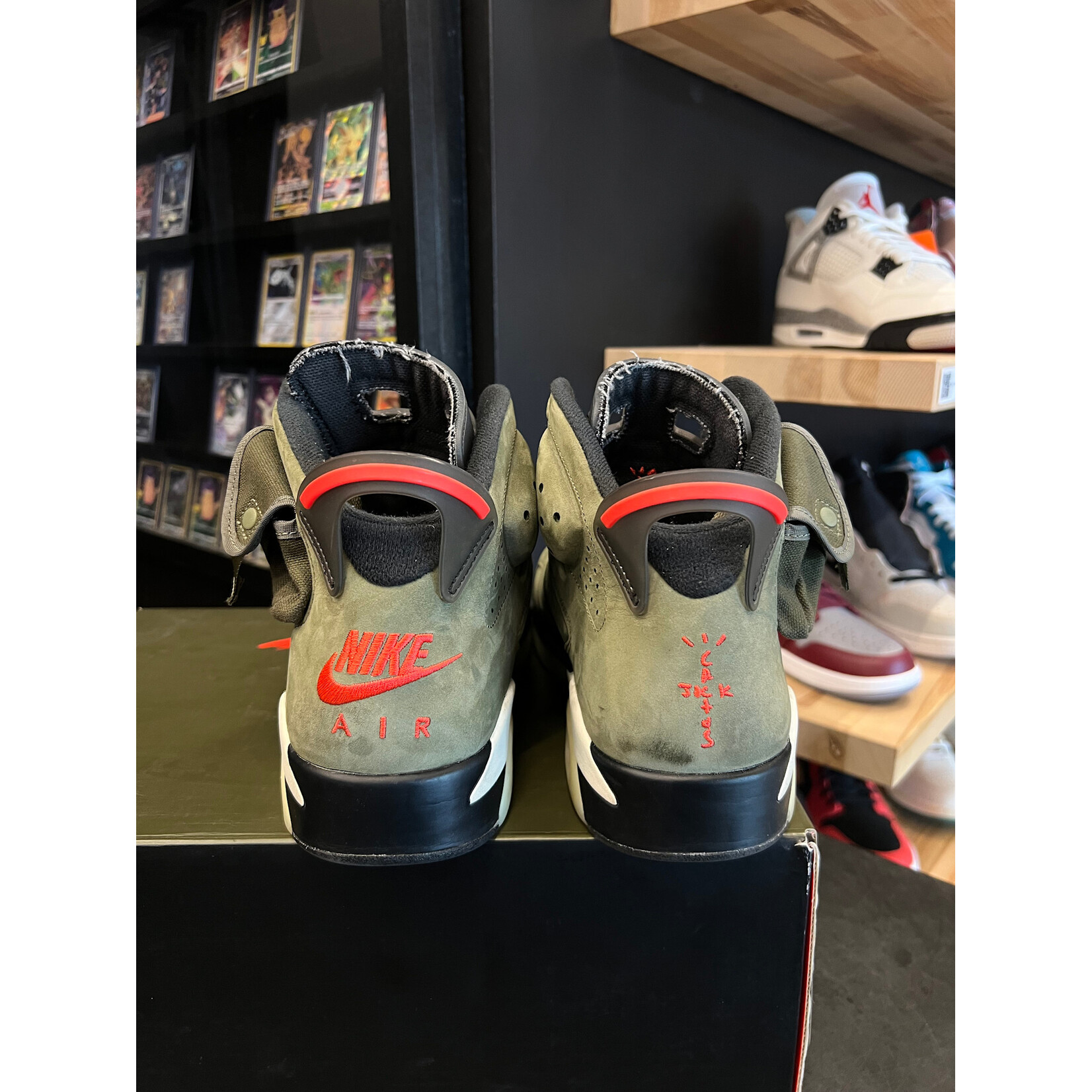 Jordan Jordan 6 Retro Travis Scott Size 12, PREOWNED