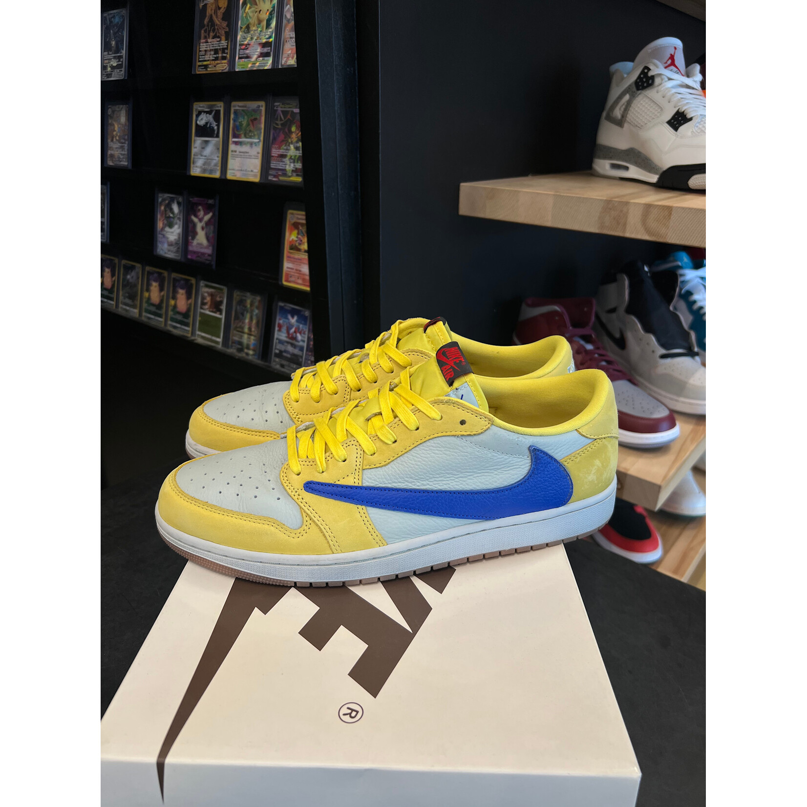 Jordan Jordan 1 Retro Low OG SP Travis Scott Canary (Women's) Size 13.5W, PREOWNED