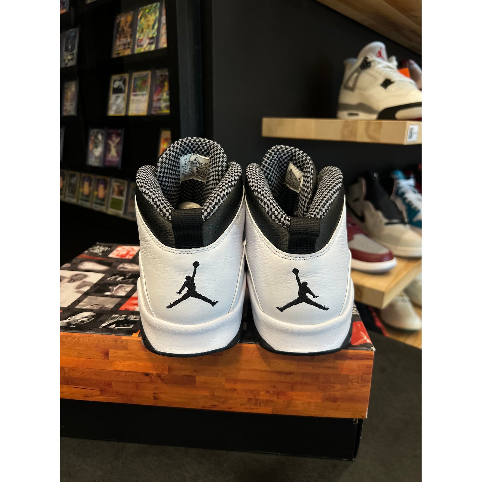 Jordan Jordan 10 Retro OG Steel (2025) Size 9, PREOWNED