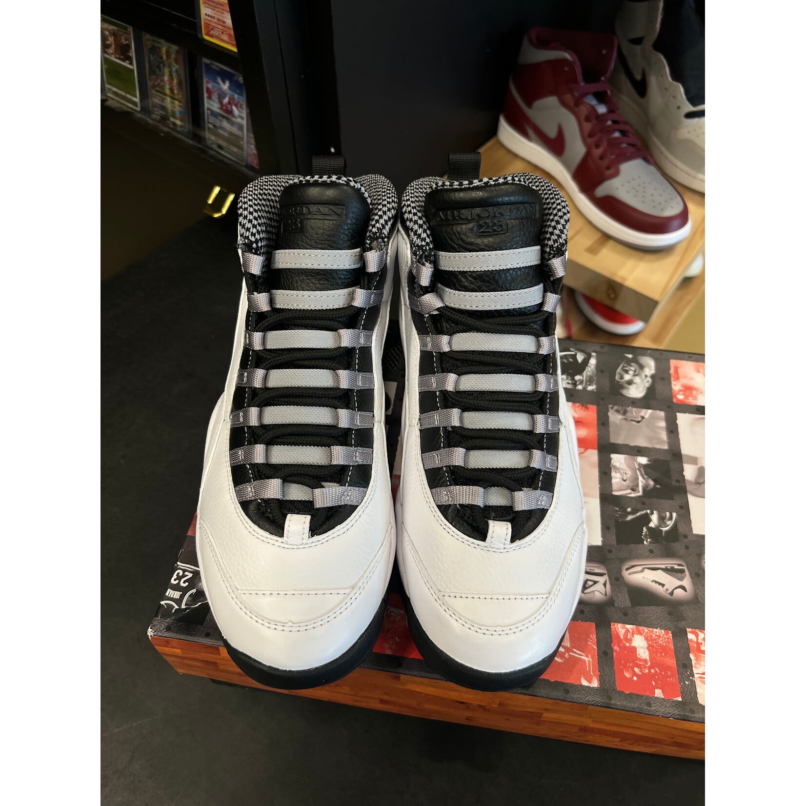 Jordan Jordan 10 Retro OG Steel (2025) Size 9, PREOWNED