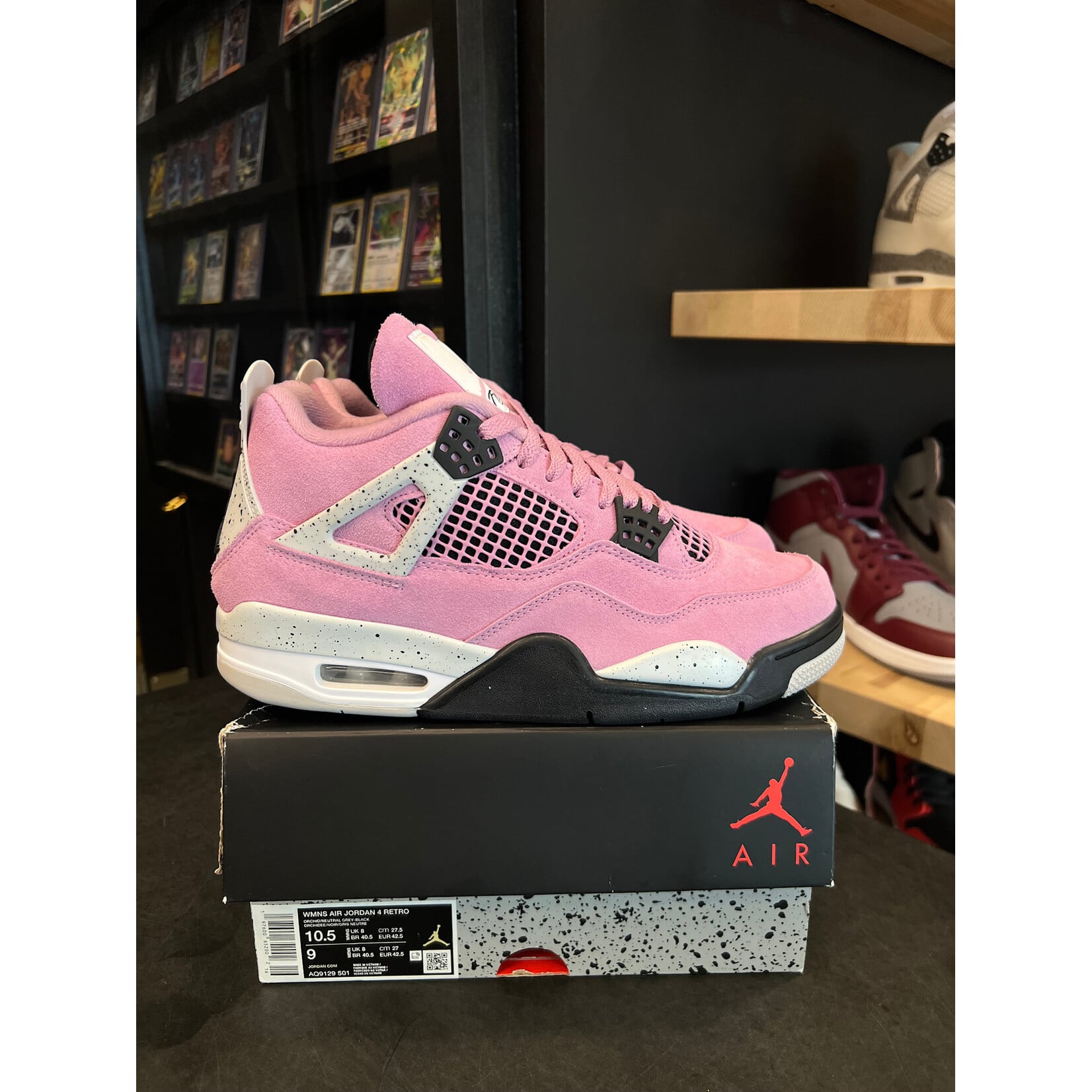 Jordan Jordan 4 Retro Orchid (Women's) Size 10.5W, PREOWNED