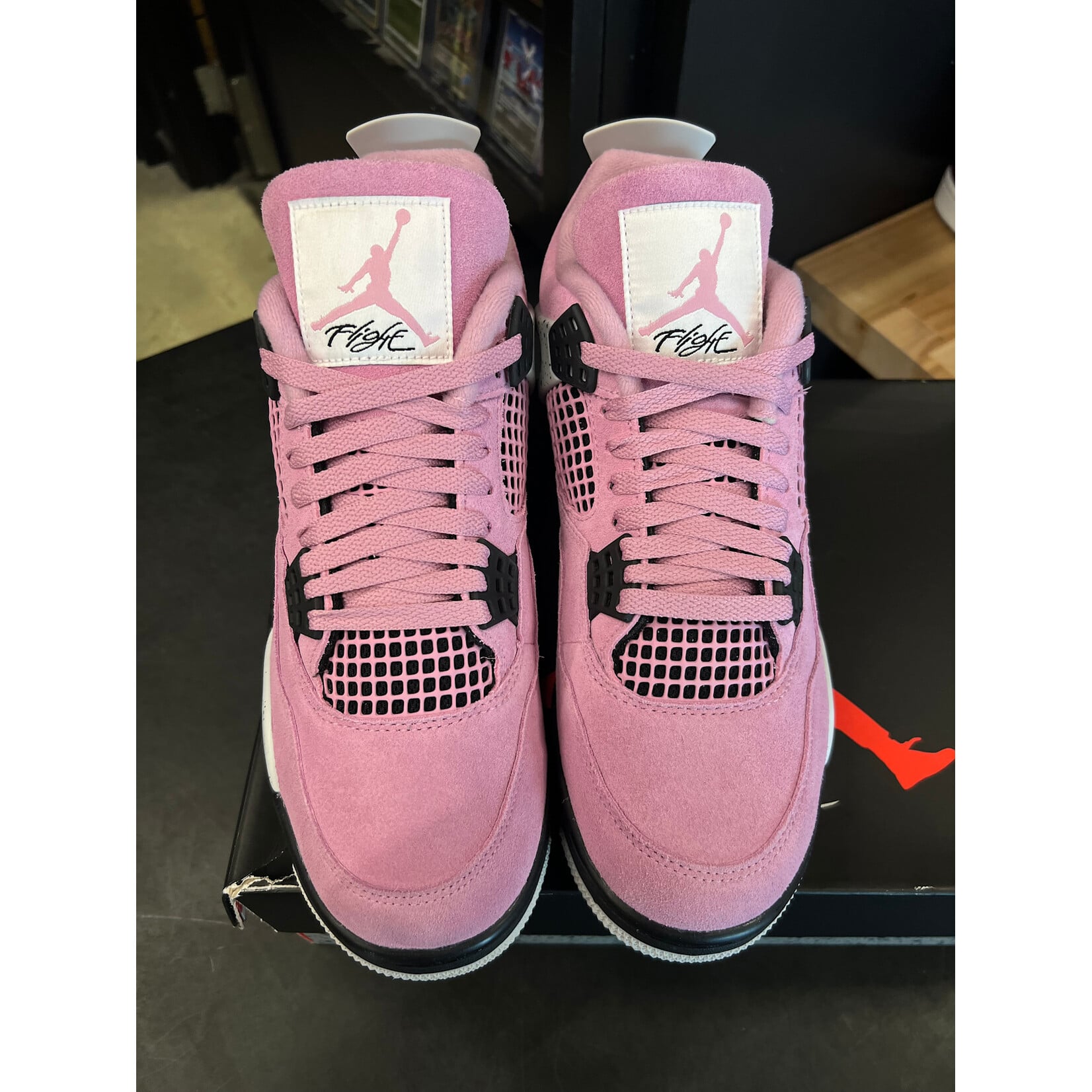 Jordan Jordan 4 Retro Orchid (Women's) Size 10.5W, PREOWNED