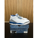 Jordan Jordan 3 Retro Wizards Size 11, PREOWNED