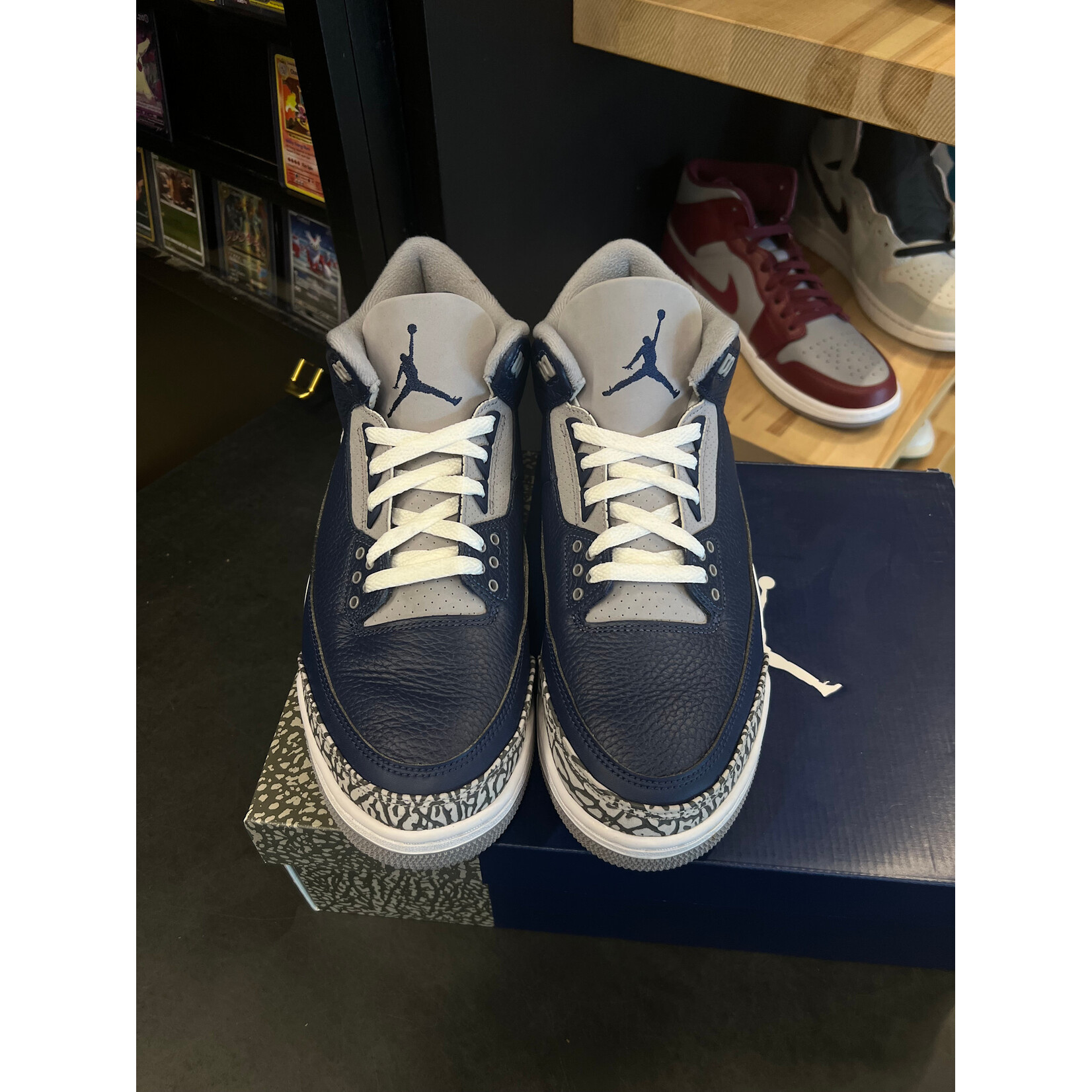 Jordan Jordan 3 Retro Georgetown (2021) Size 11, PREOWNED