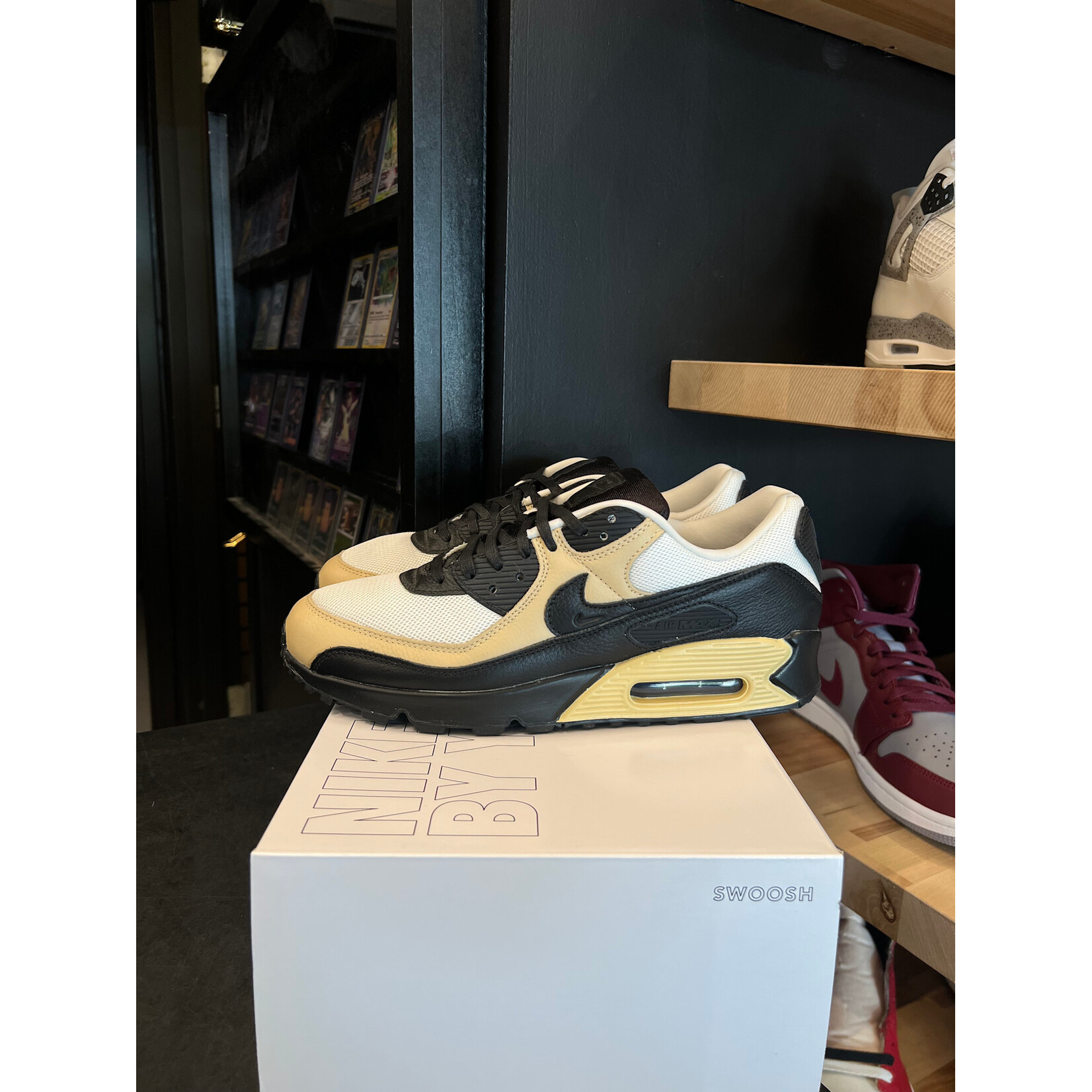 Nike Nike Air Max 90 ID (NIKE BY YOU) Size 10, PREOWNED