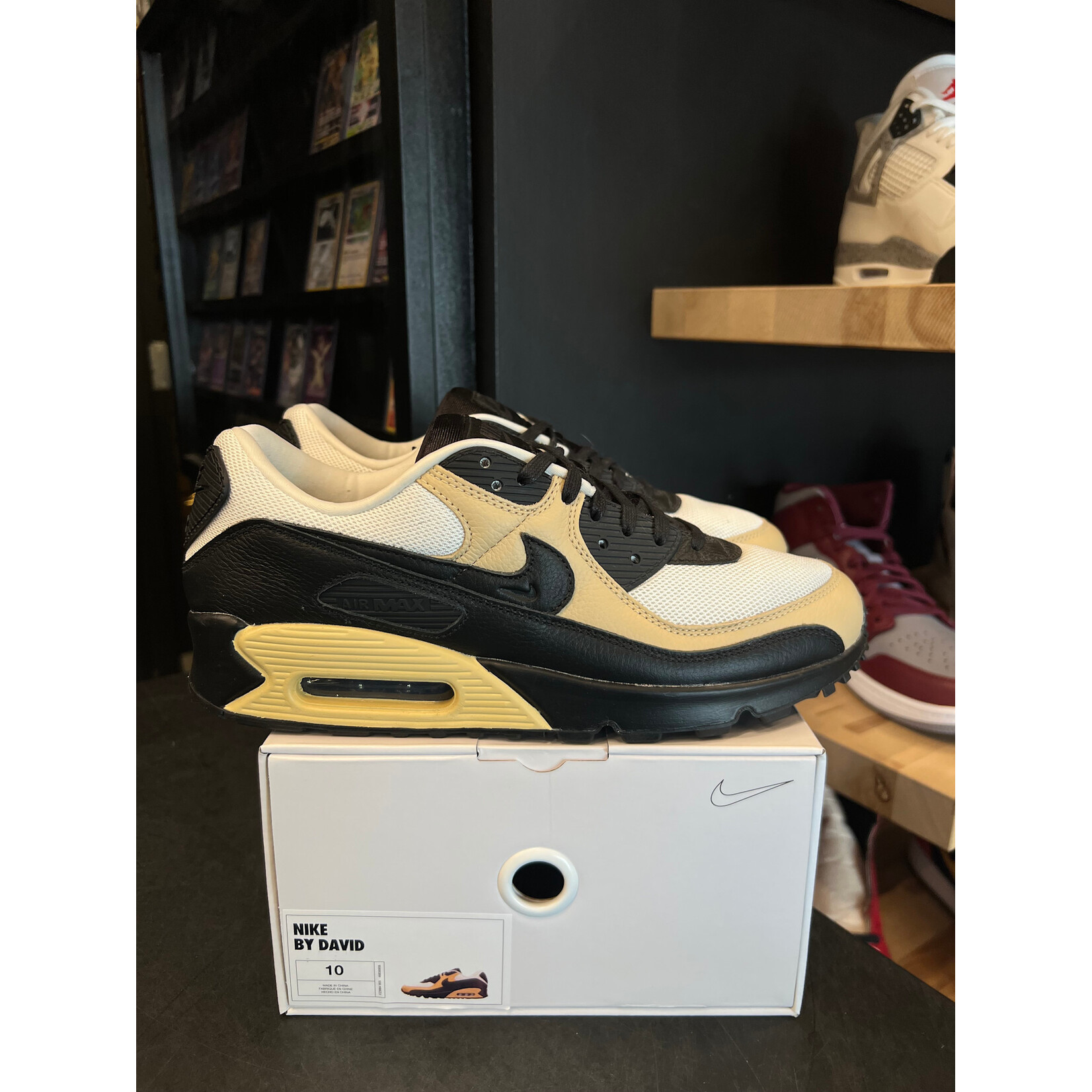 Nike Nike Air Max 90 ID (NIKE BY YOU) Size 10, PREOWNED