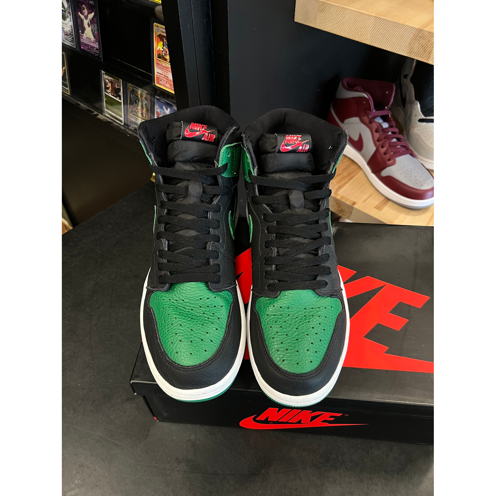 Jordan Jordan 1 Retro High Pine Green Black Size 11, PREOWNED