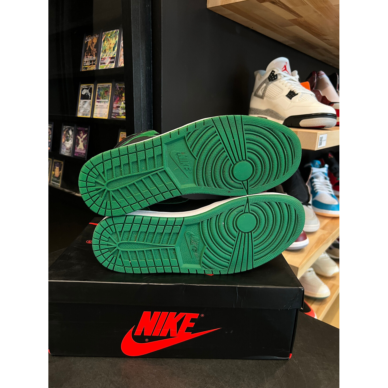 Jordan Jordan 1 Retro High Pine Green Black Size 11, PREOWNED