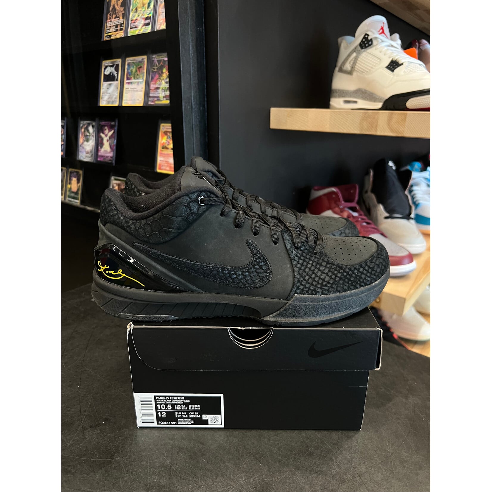 Nike Nike Kobe 4 Protro Gift of Mamba Size 10.5, PREOWNED