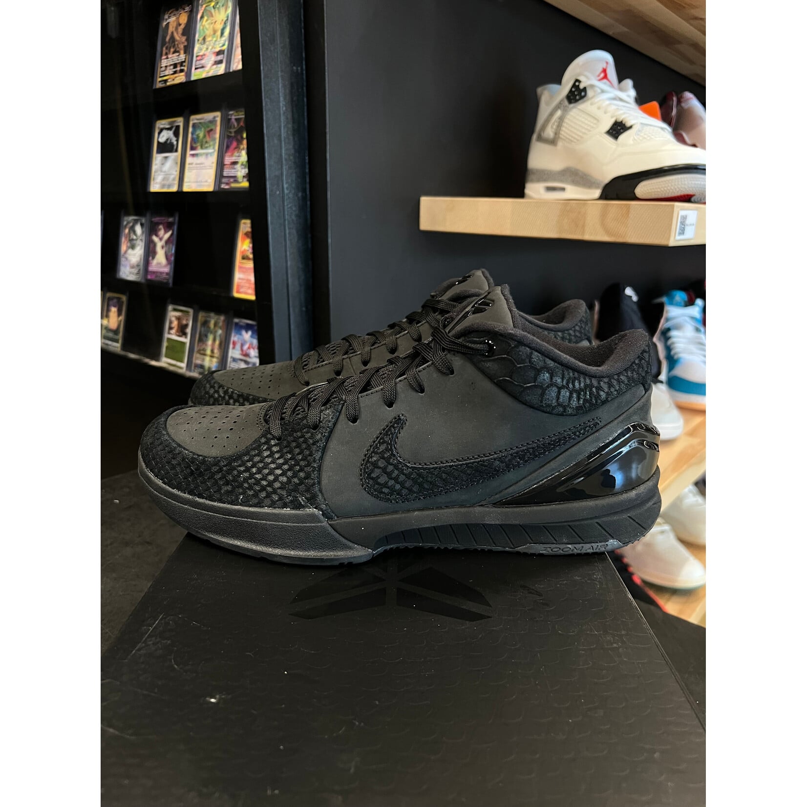 Nike Nike Kobe 4 Protro Gift of Mamba Size 10.5, PREOWNED