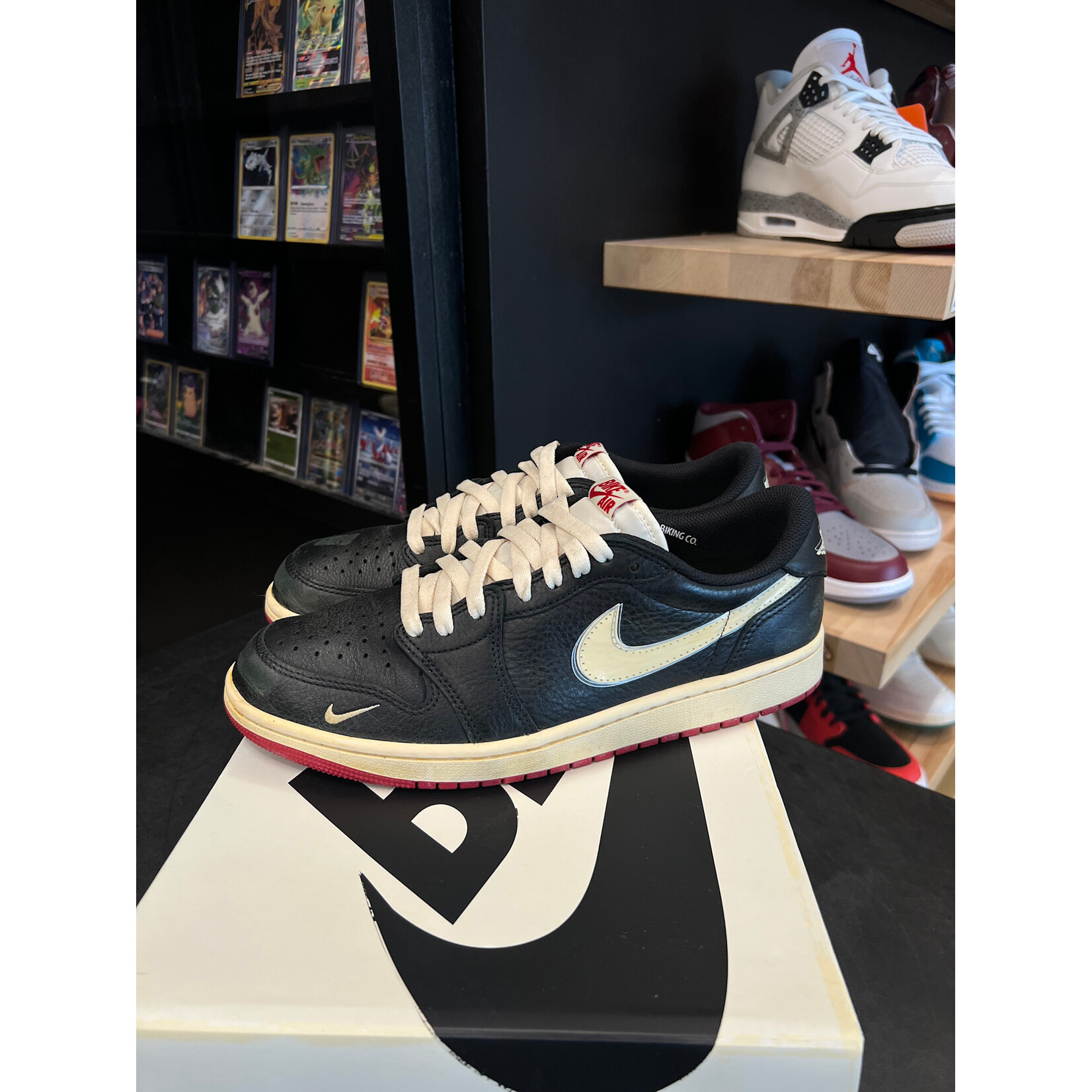 Jordan Jordan 1 Retro Low OG Nigel Sylvester Better With Time Size 9.5, PREOWNED