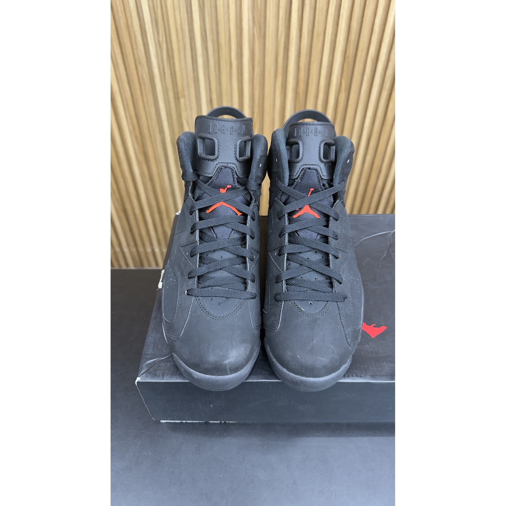 Jordan Jordan 6 Retro Infrared Black (2014) Size 10.5, PREOWNED