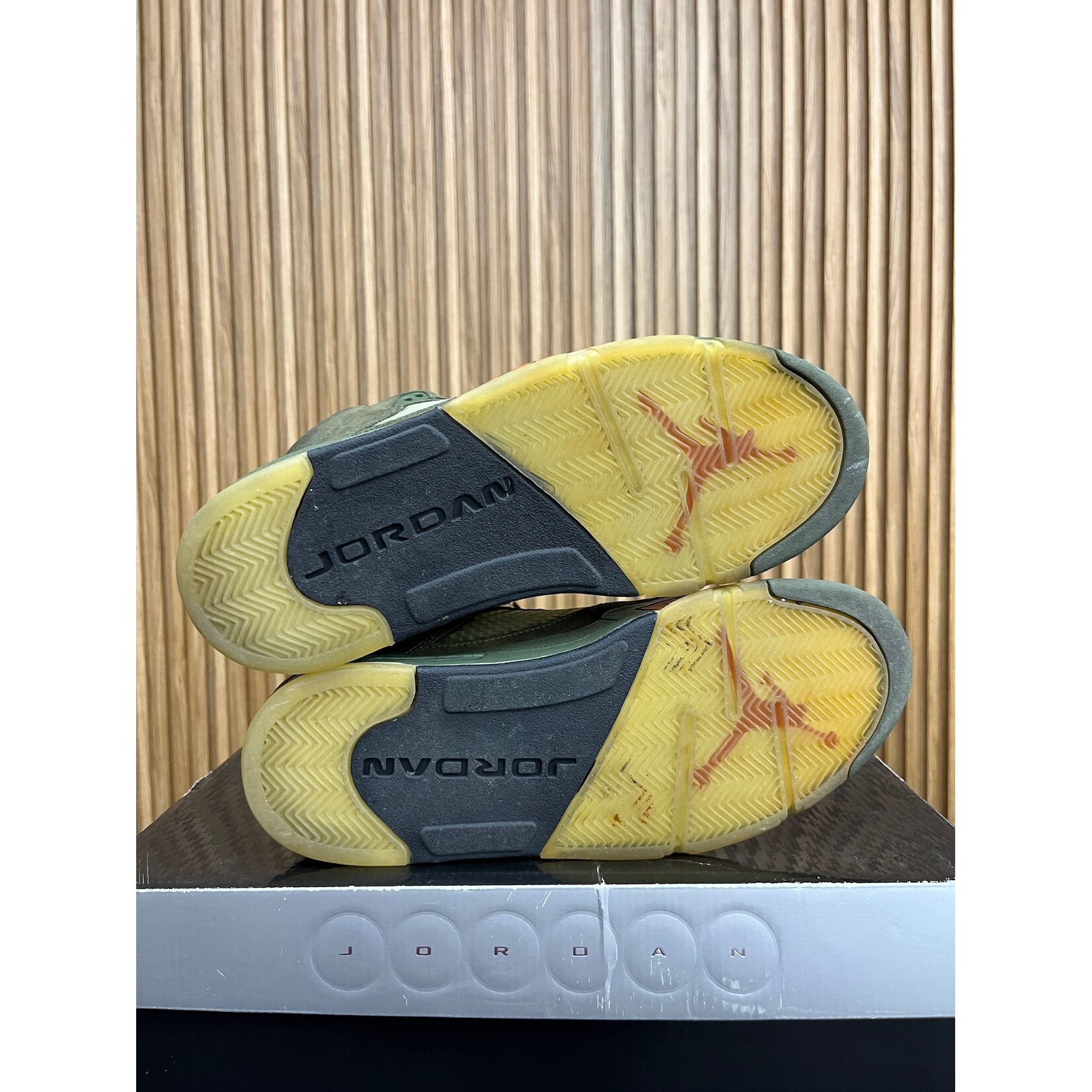 Jordan Jordan 5 Olive (2006) Size 10.5, PREOWNED*