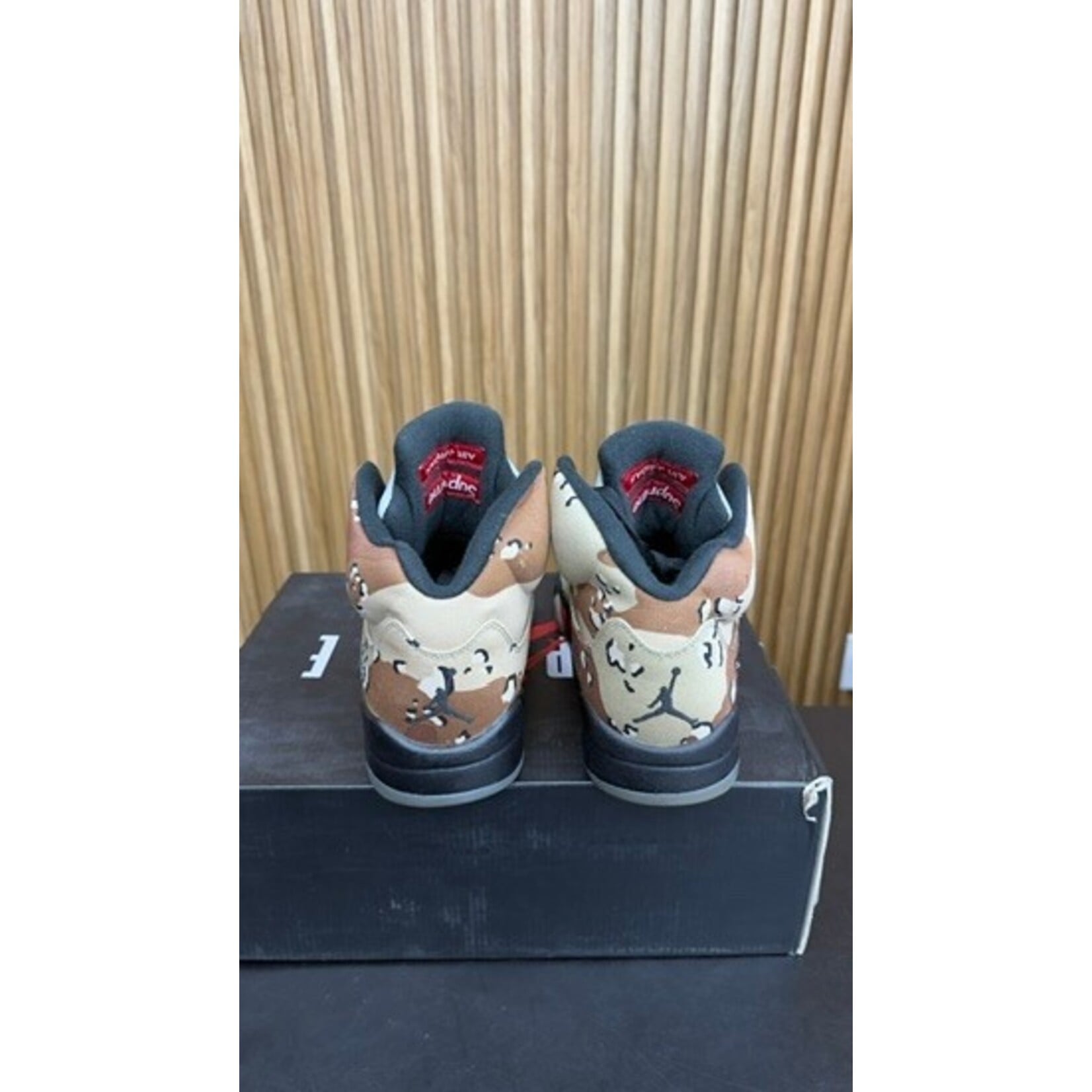 Jordan Jordan 5 Retro Supreme Desert Camo Size 9.5, PREOWNED