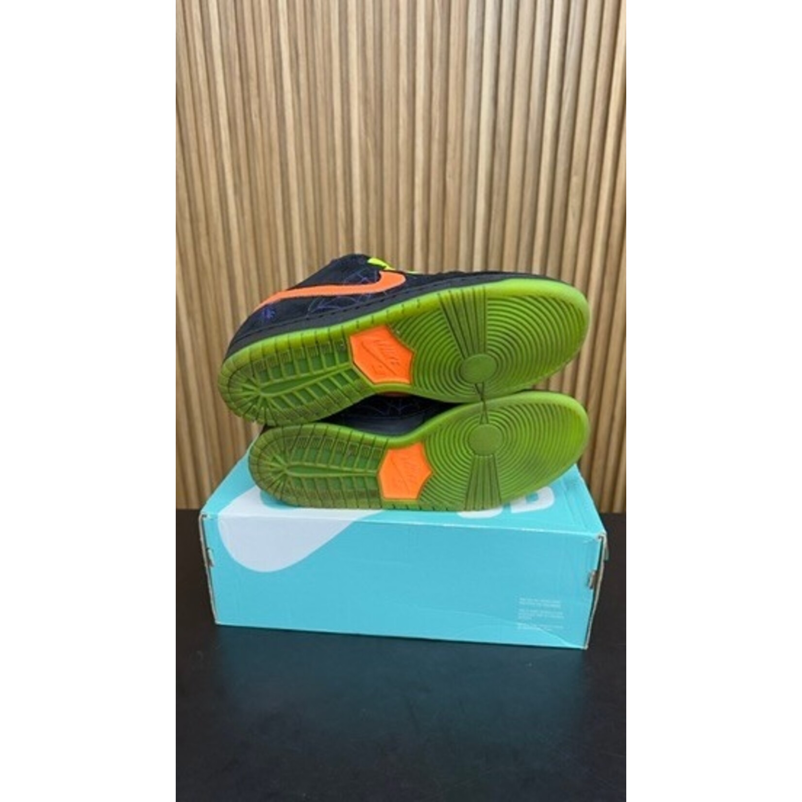 Nike Nike SB Dunk Low Night of Mischief Halloween Size 9.5, PREOWNED