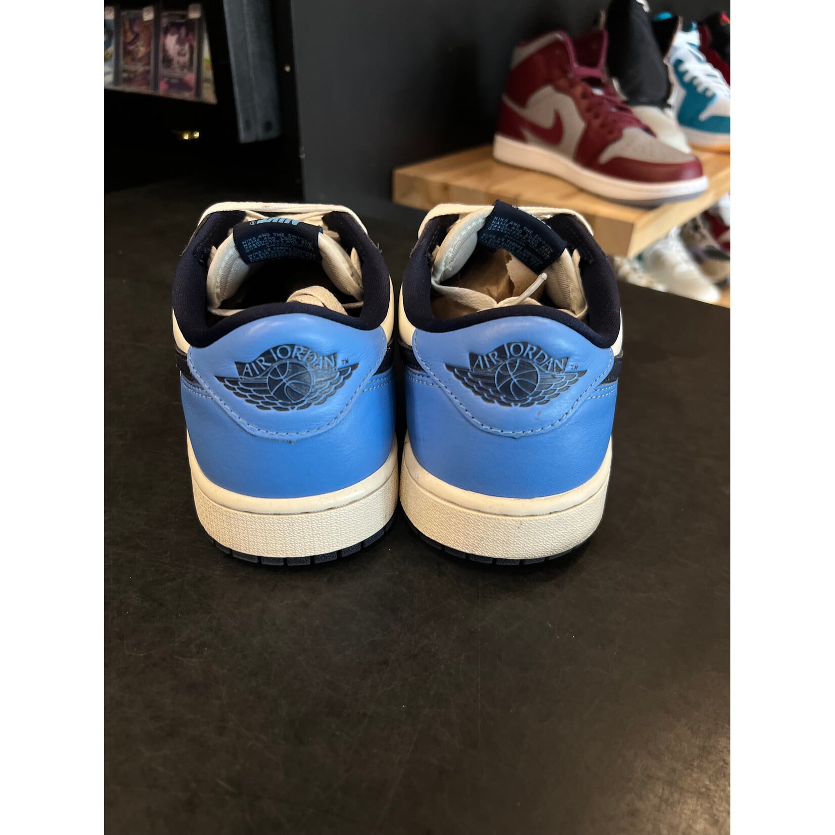 Jordan Jordan 1 Low OG Obsidian UNC Size 10, PREOWNED