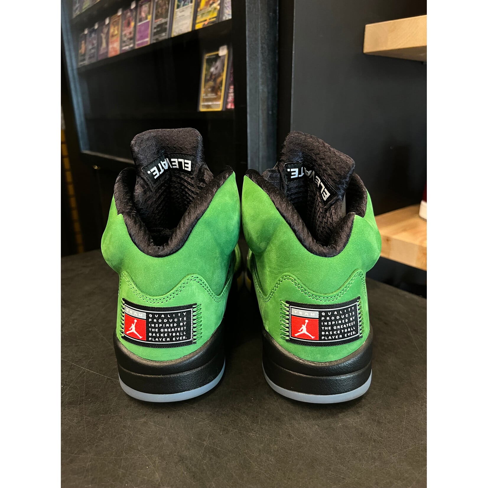 Jordan Jordan 5 Retro SE Oregon Size 8.5, PREOWNED