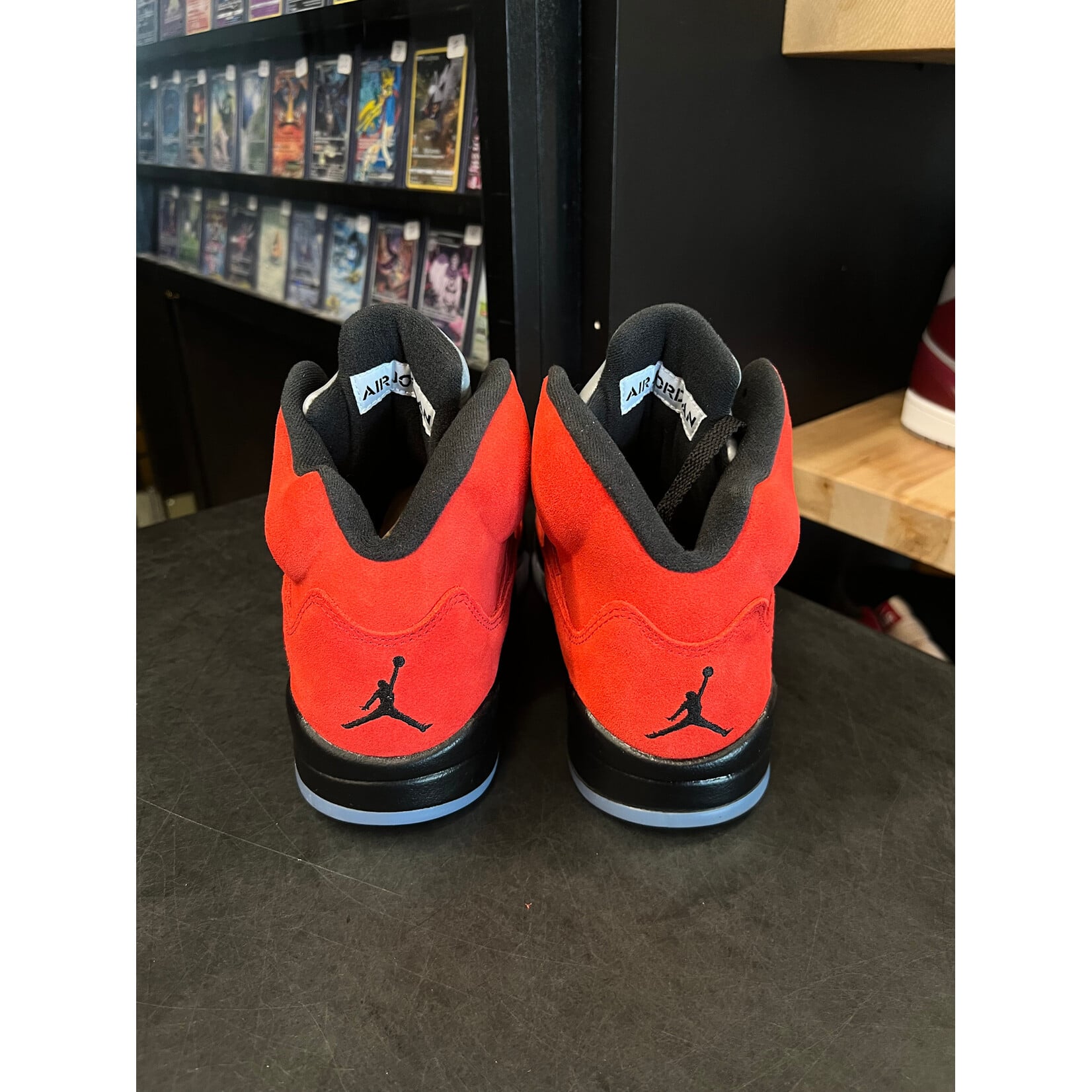 Jordan Jordan 5 Retro Raging Bull Red (2021) Size 8.5, PREOWNED