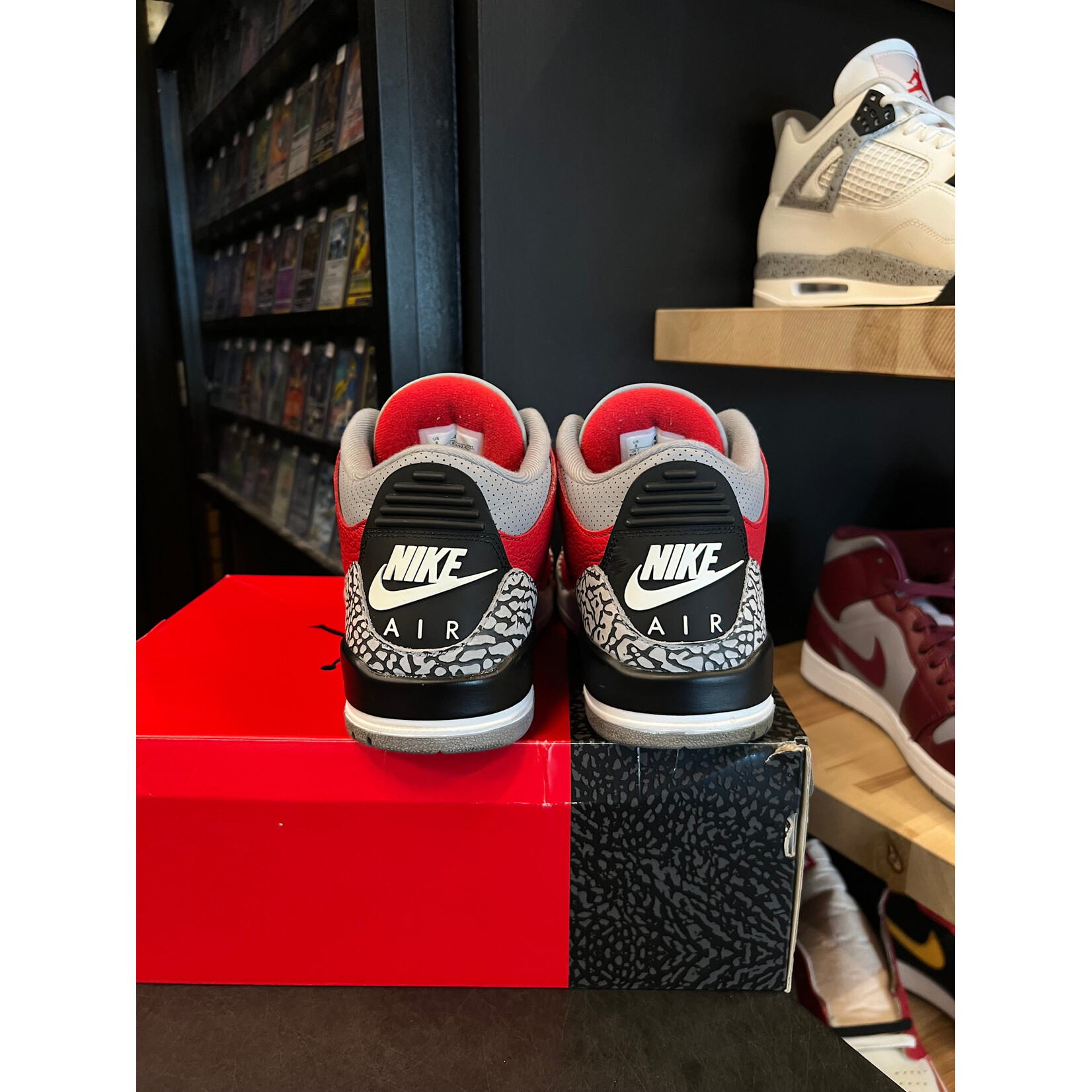 Jordan Jordan 3 Retro SE Unite Size 8, PREOWNED
