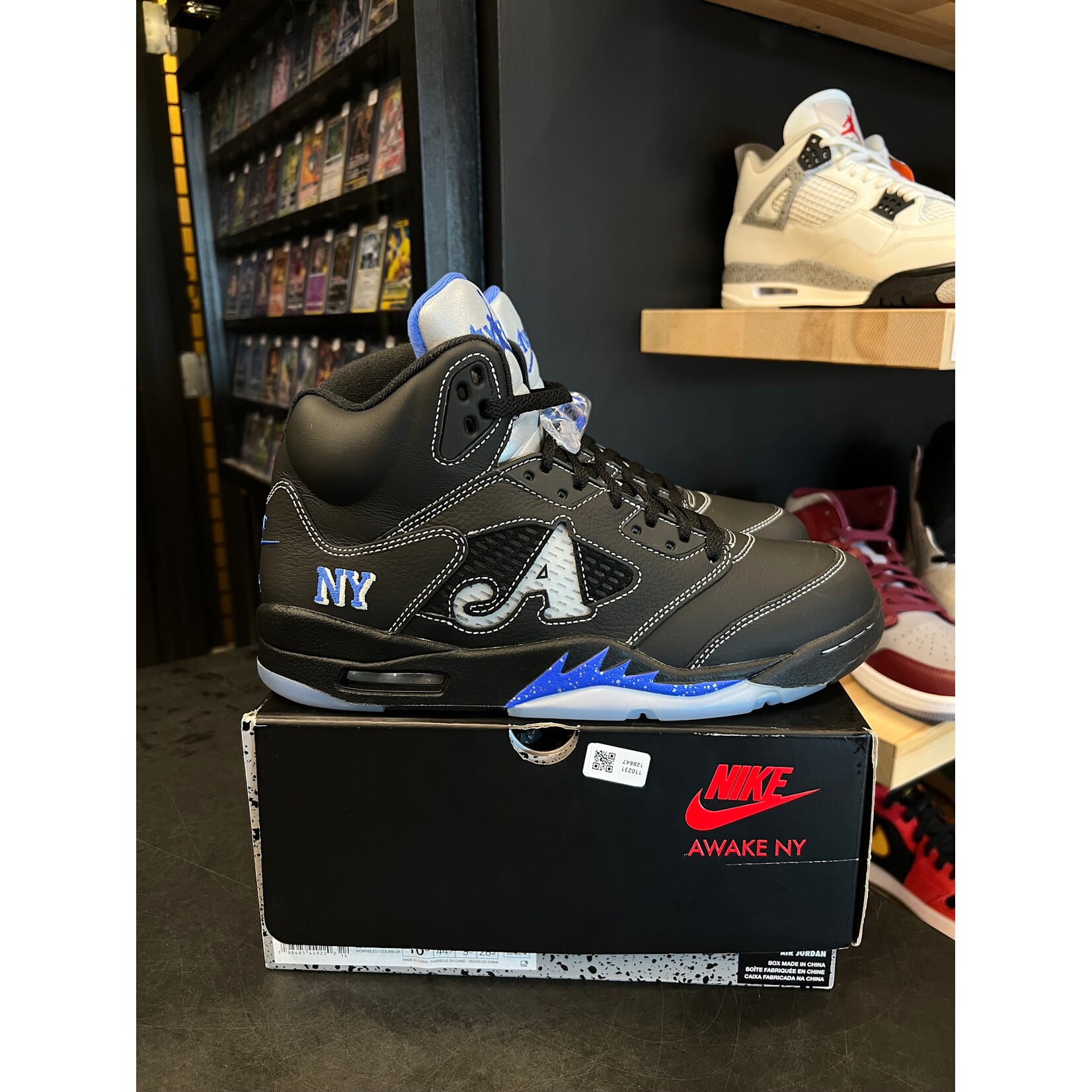 Jordan Jordan 5 Retro Awake NY Black Size 10.5, PREOWNED