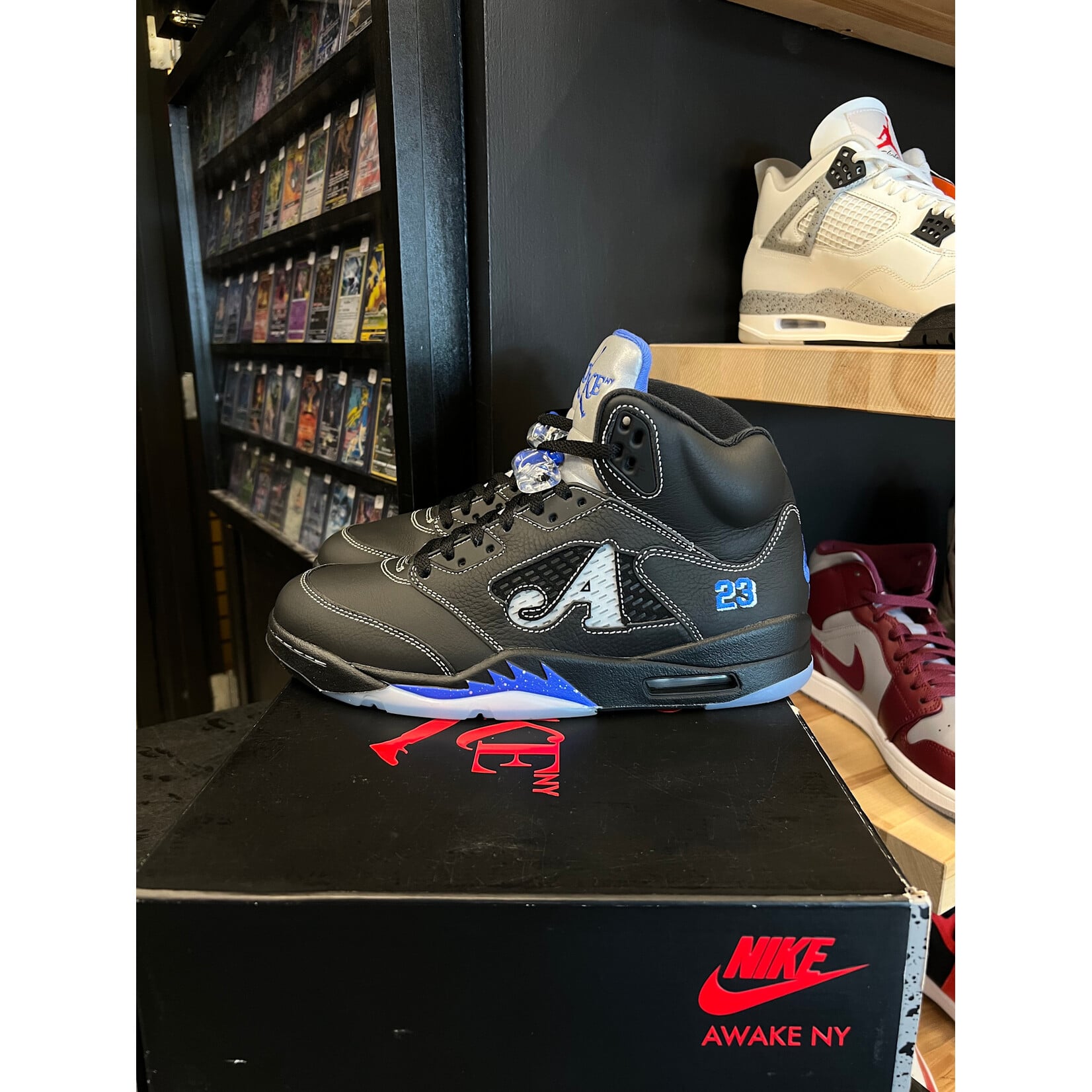 Jordan Jordan 5 Retro Awake NY Black Size 10.5, PREOWNED