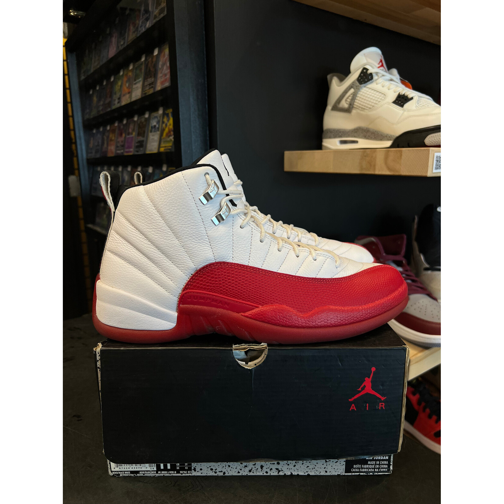 Jordan Jordan 12 Retro Cherry (2023) Size 11, PREOWNED