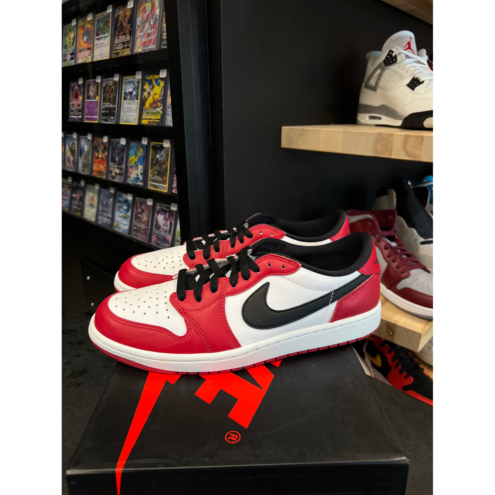 Jordan Jordan 1 Retro Low OG Chicago (2025) Size 10.5, PREOWNED