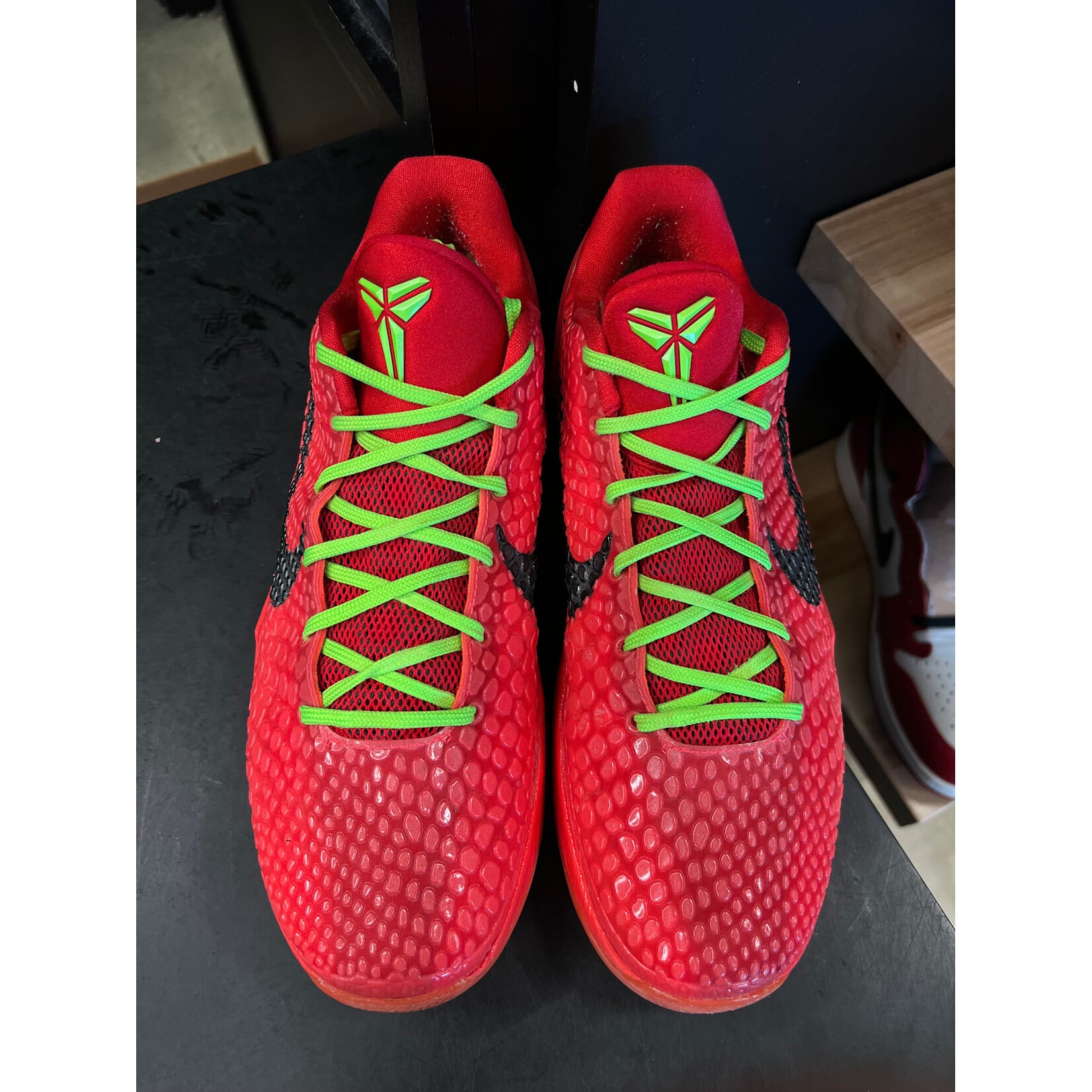 Nike Nike Kobe 6 Protro Reverse Grinch Size 10.5, PREOWNED