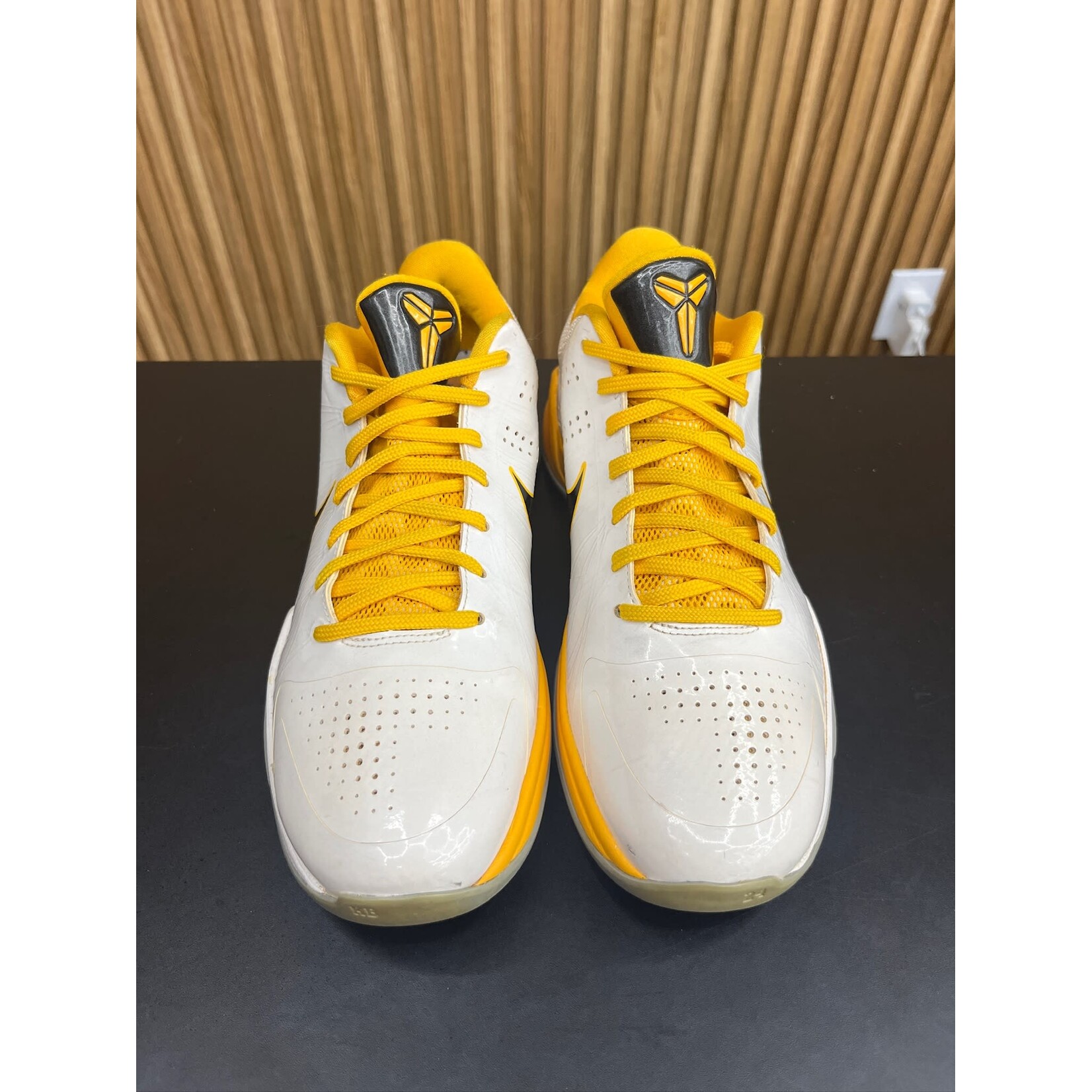 Nike Nike Kobe 5 White Del Sol Size 10.5, PREOWNED NO BOX
