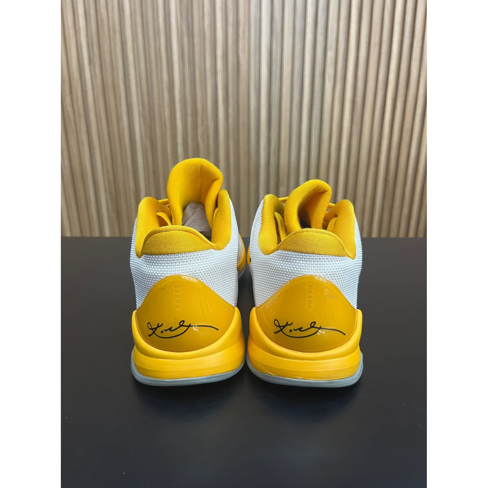 Nike Nike Kobe 5 White Del Sol Size 10.5, PREOWNED NO BOX