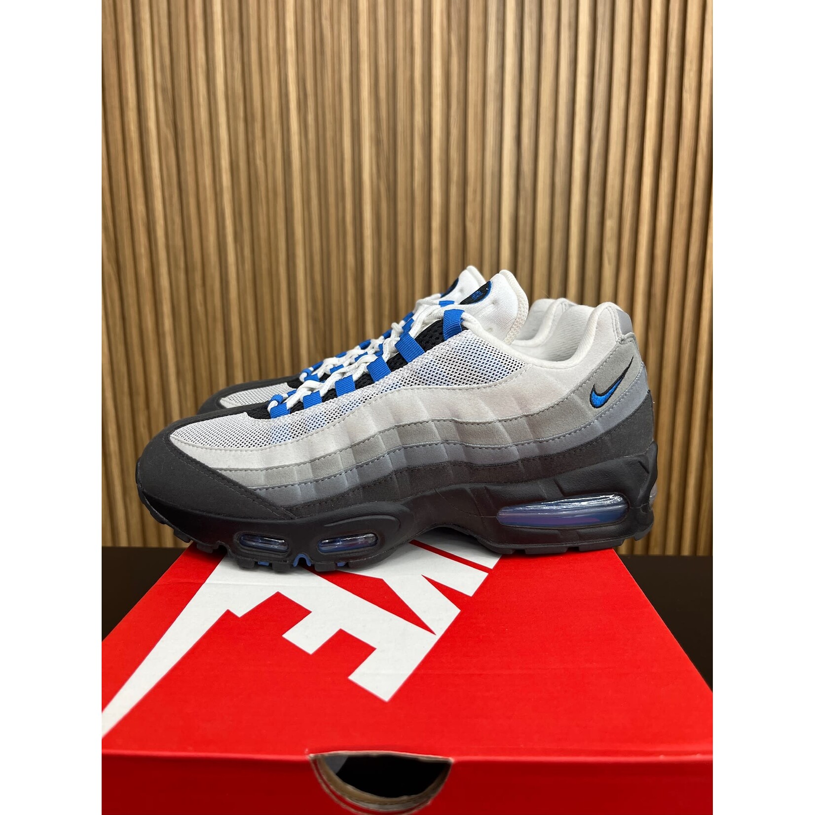 Nike Nike Air Max 95 OG Big Bubble Blue Spark Size 10, PREOWNED