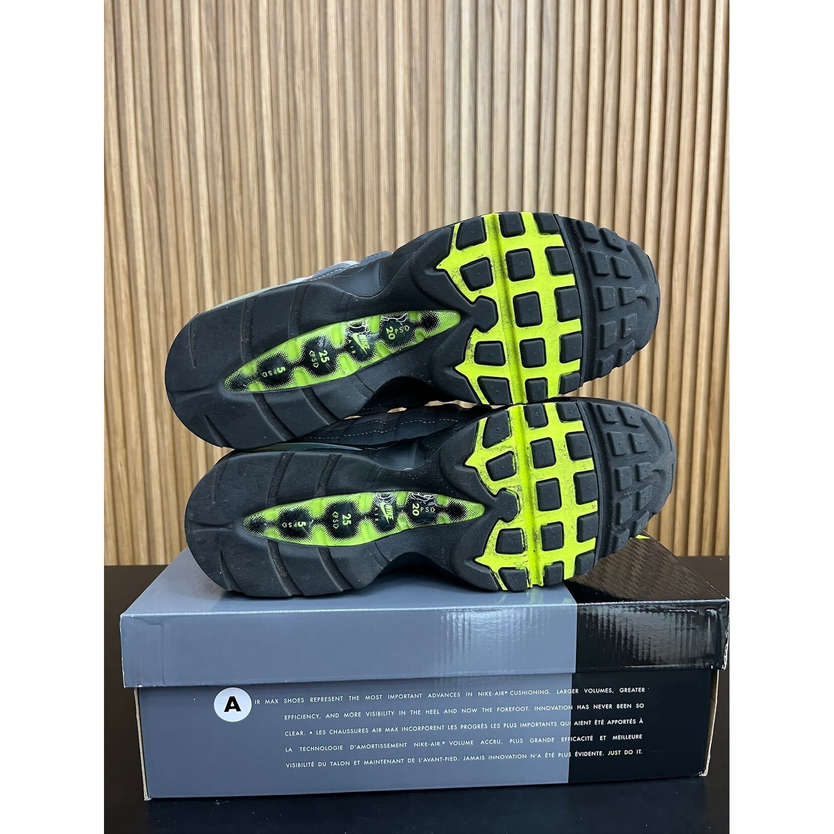 Nike Nike Air Max 95 OG Big Bubble Neon (2025/2026) Size 10, PREOWNED