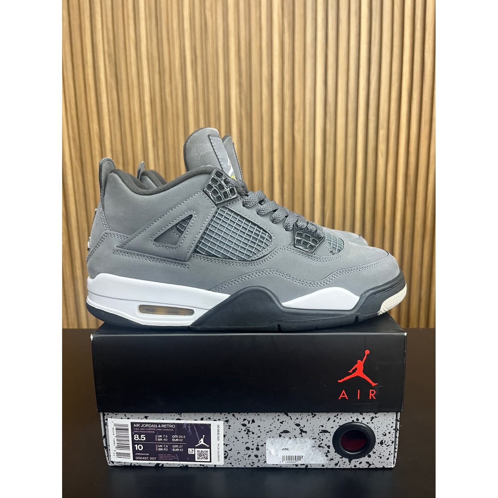 Jordan Jordan 4 Retro Cool Grey (2019) Size 8.5, PREOWNED